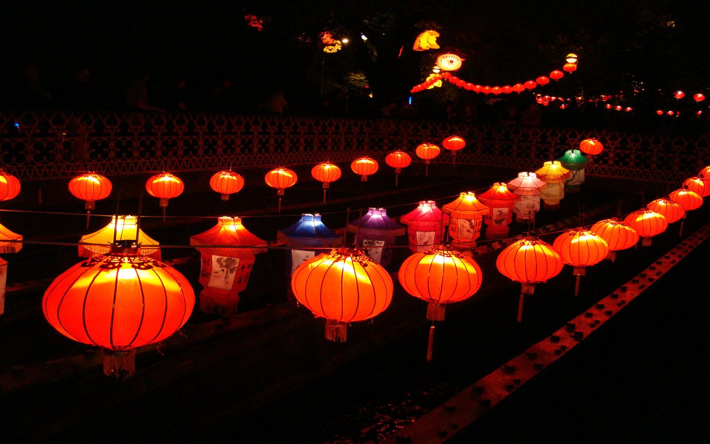 Chinese Lantern Wallpapers