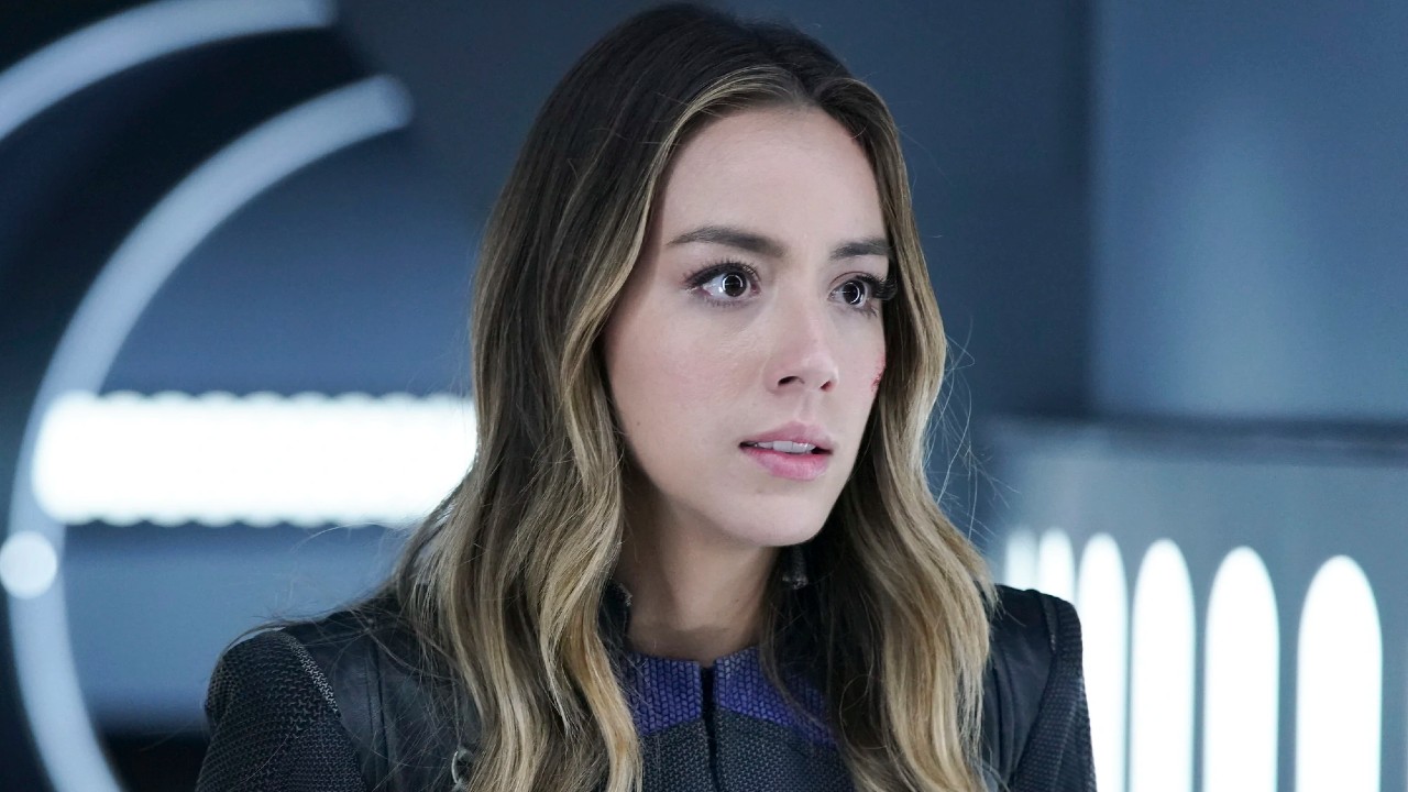 Chloe Bennet As Daisy Johnson Agents Of Shield Season 5 Wallpapers