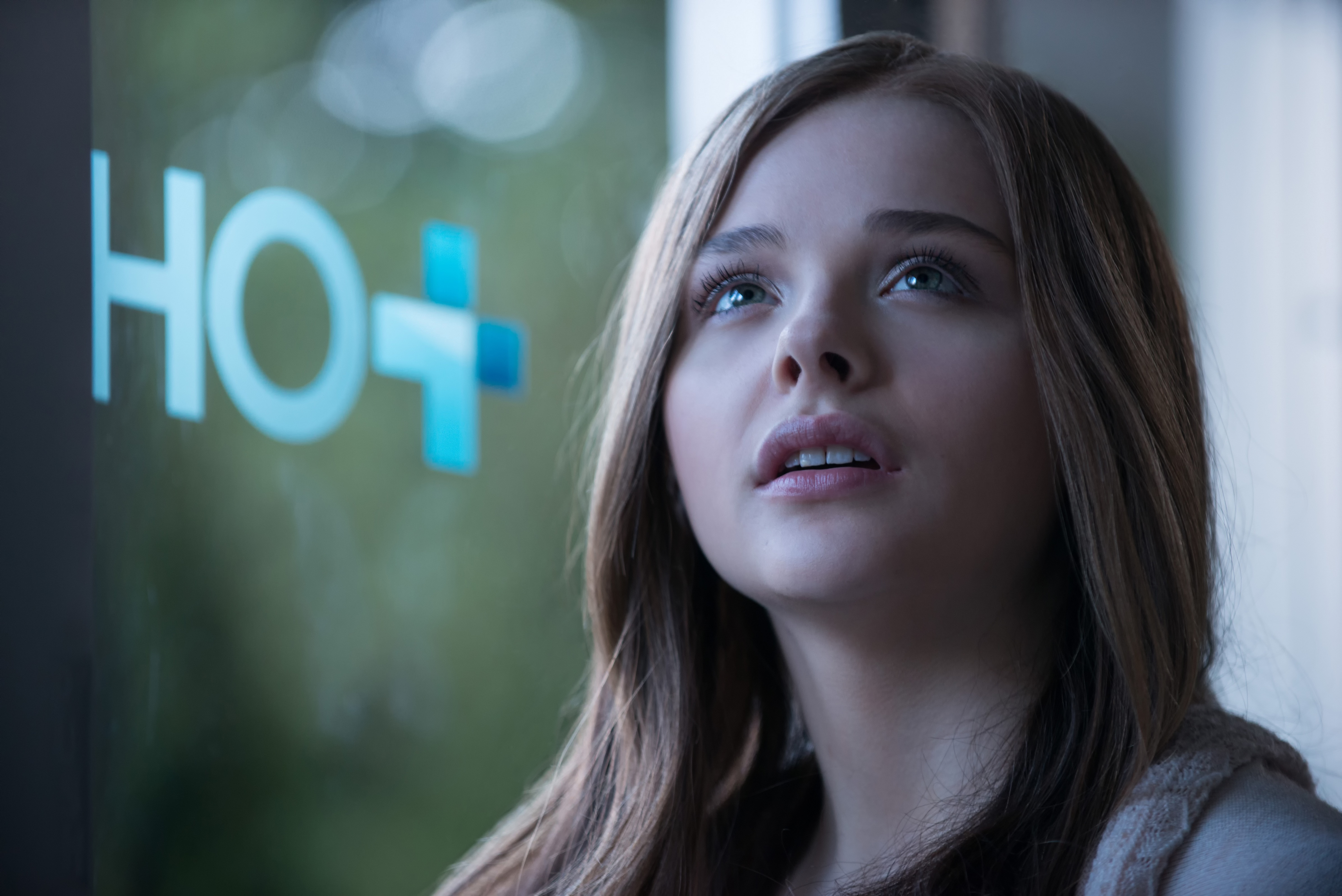 Chloe Moretz In Shadow In The Cloud Wallpapers