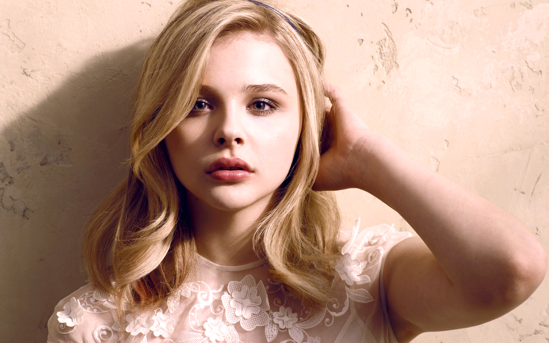 Chloe Moretz Photo shoot Wallpapers