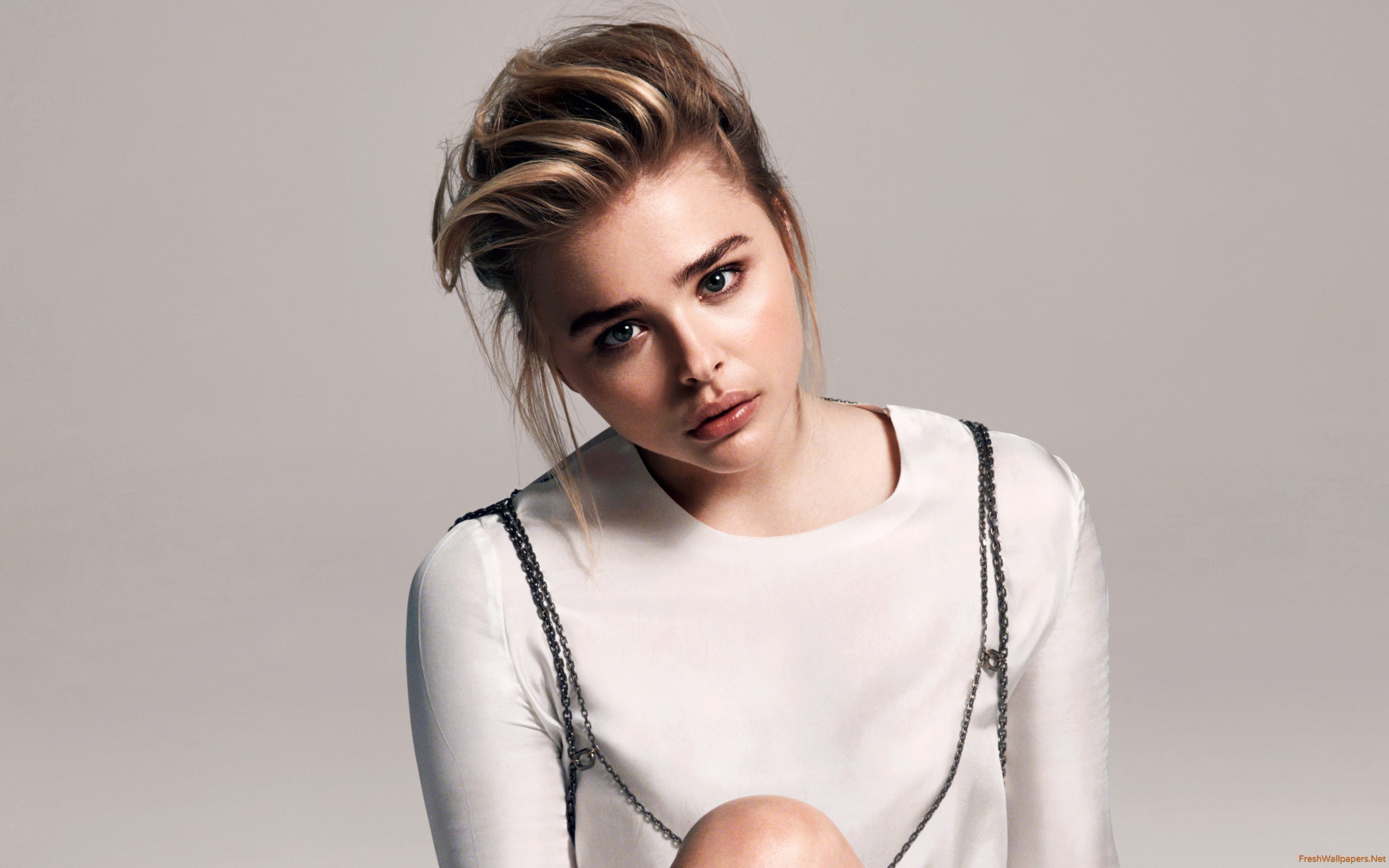 ChloГ« Grace Moretz Hollywood Young Actress Wallpapers