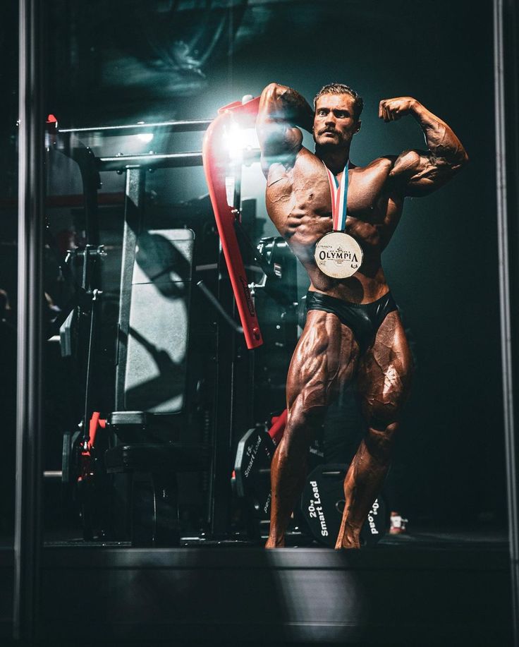 Chris Bumstead Wallpapers