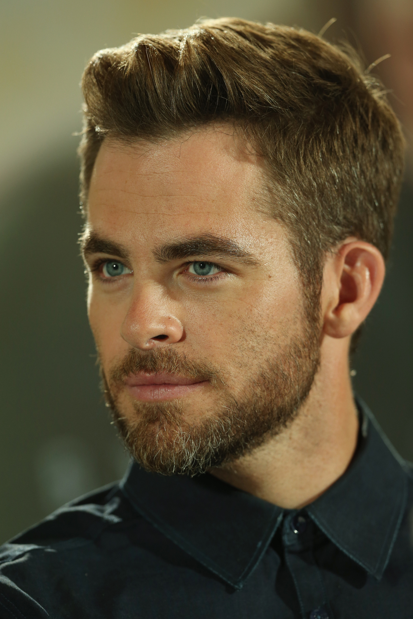 Chris Pine Latest Wallpapers