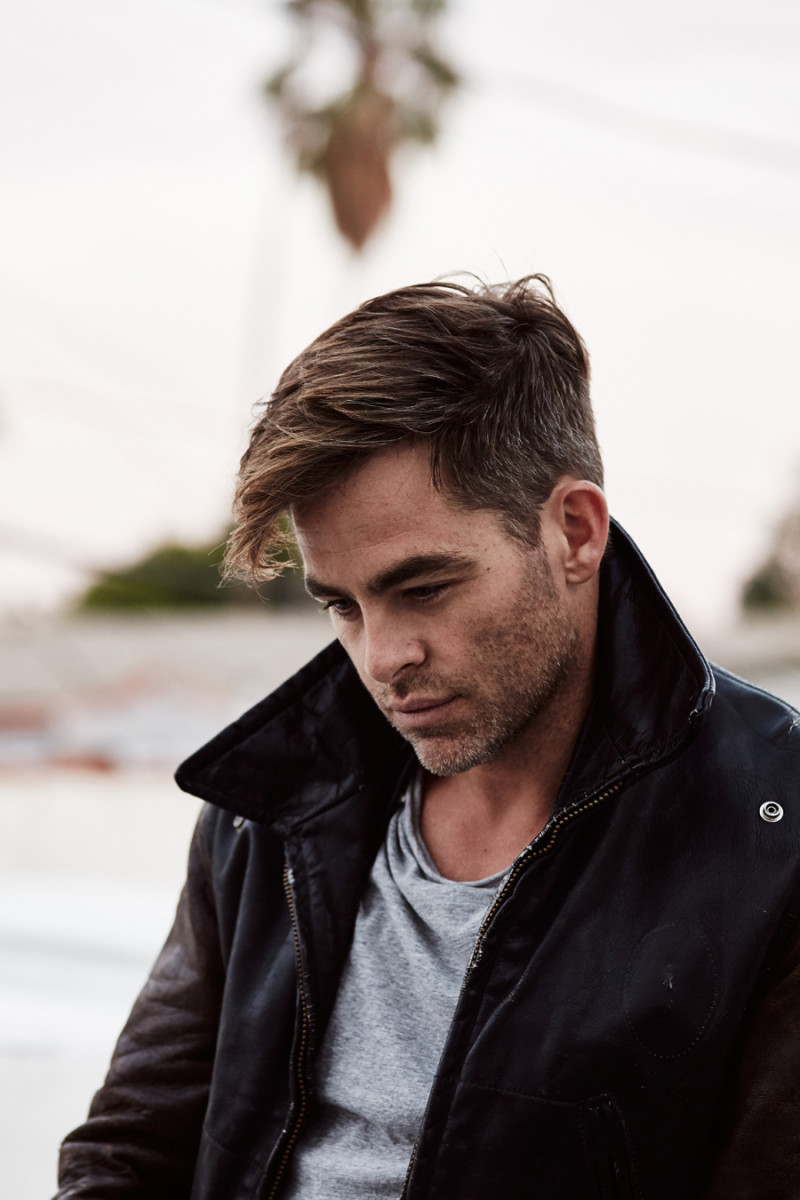 Chris Pine Wallpapers