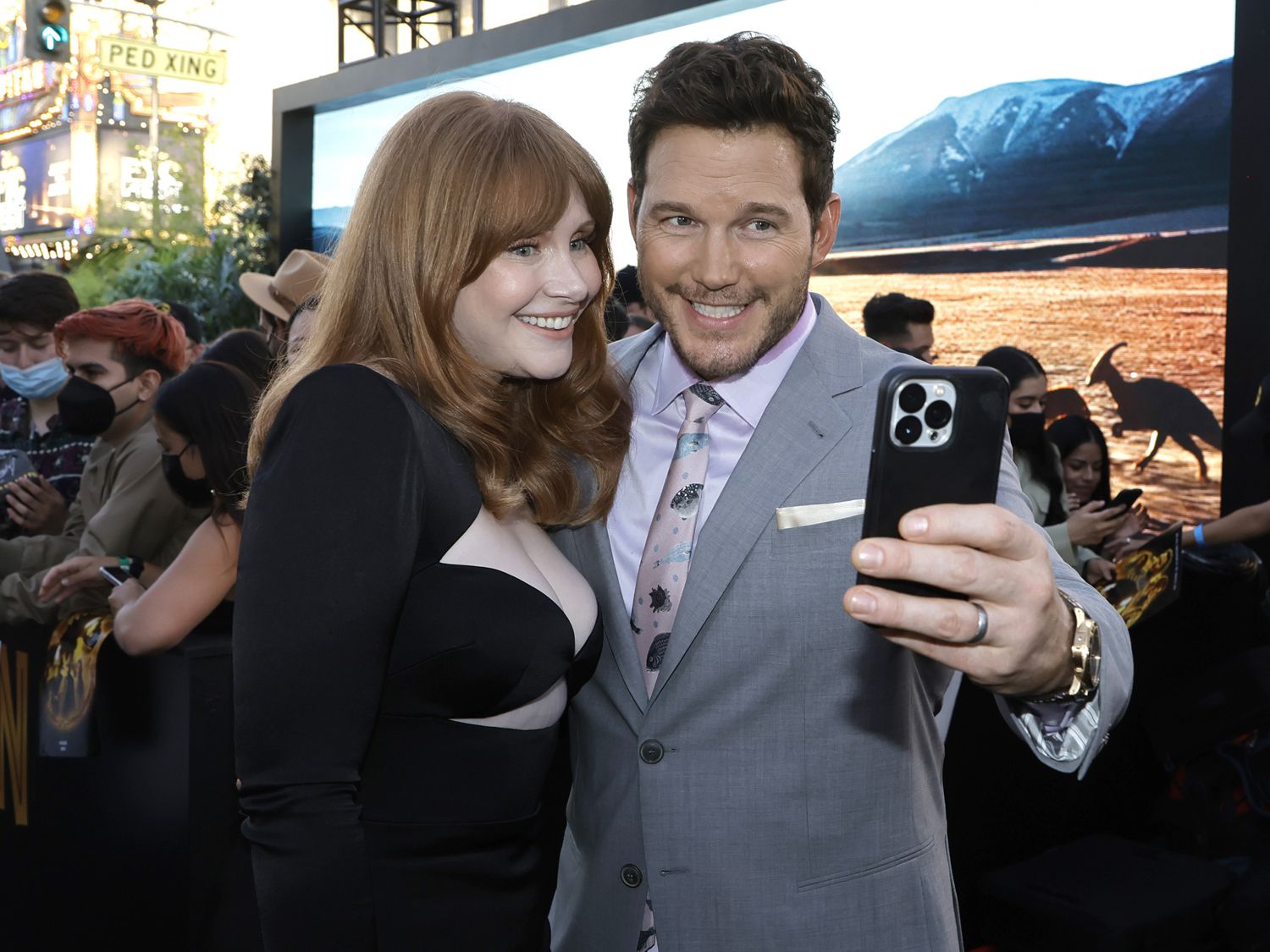 Chris Pratt Taking Selfie With Dinosaur Wallpapers