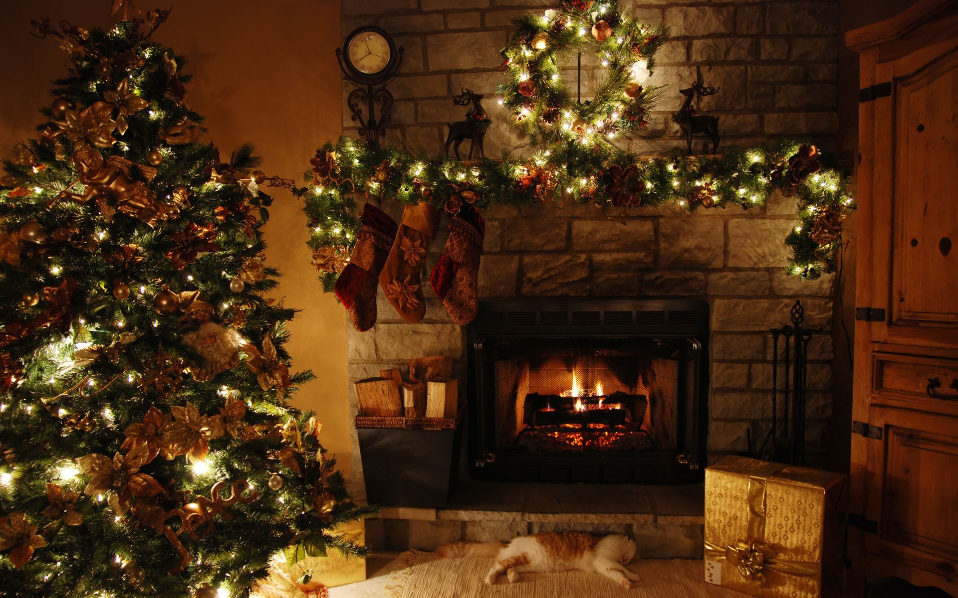 Christmas Chimney Wallpapers