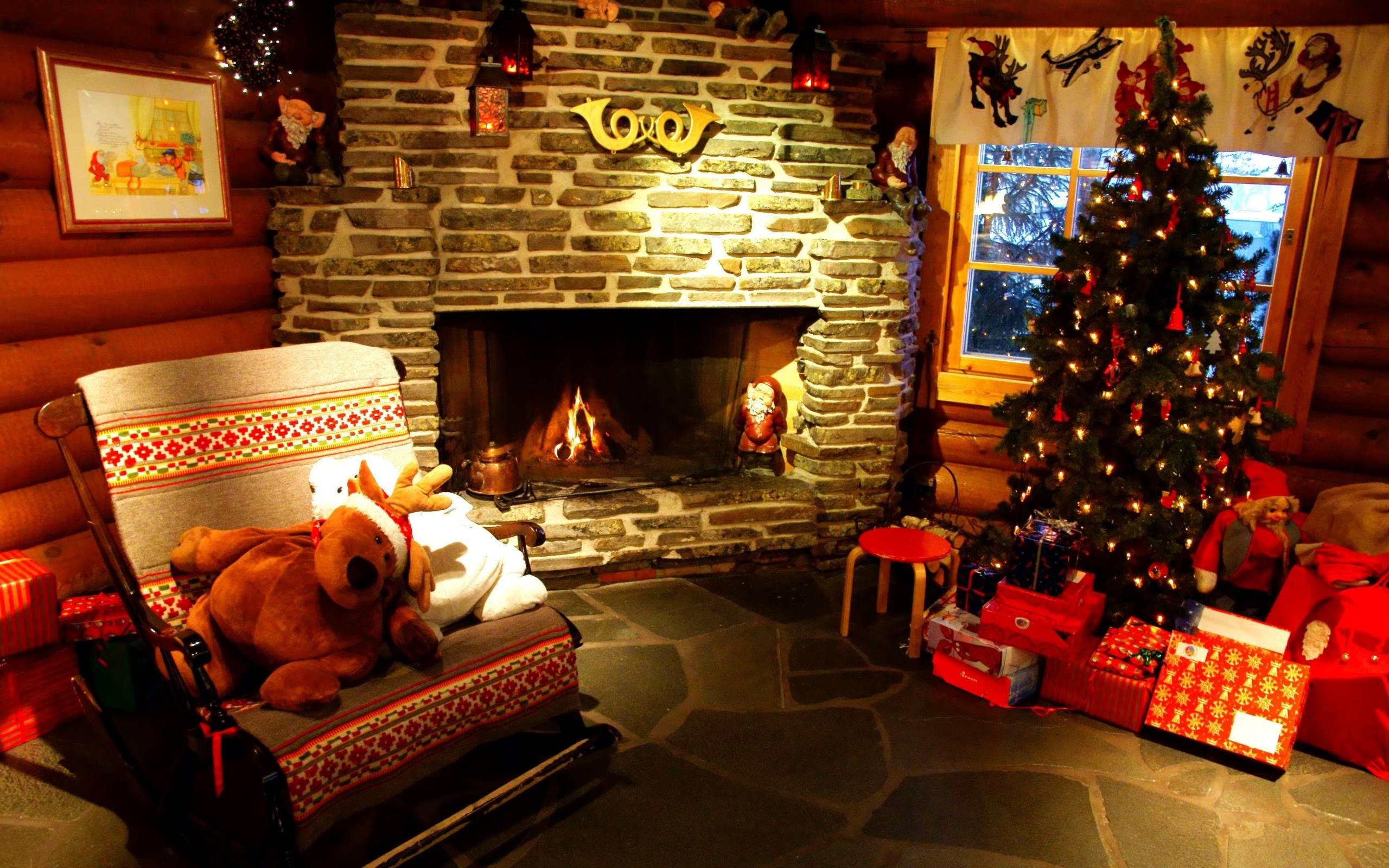 Christmas Fireplace Wallpapers