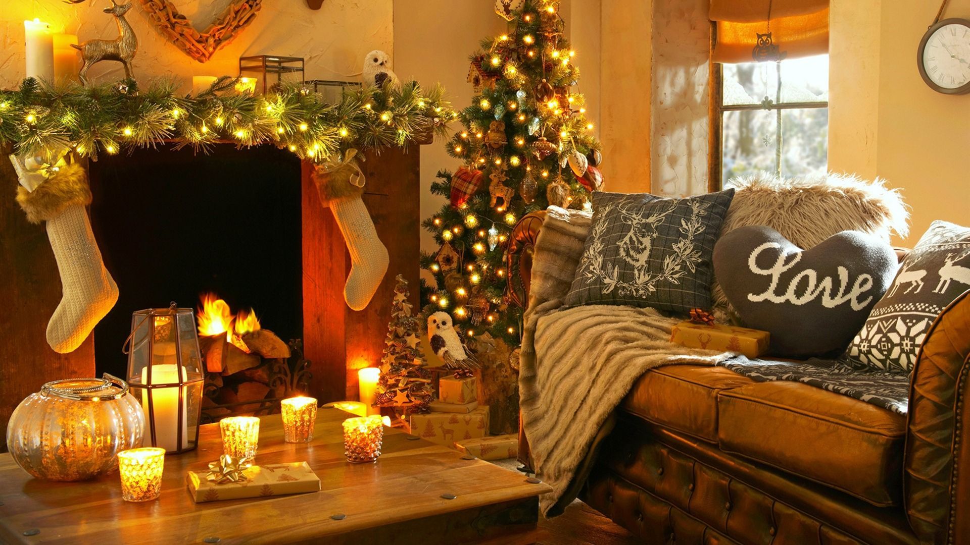 Christmas Fireplace Wallpapers