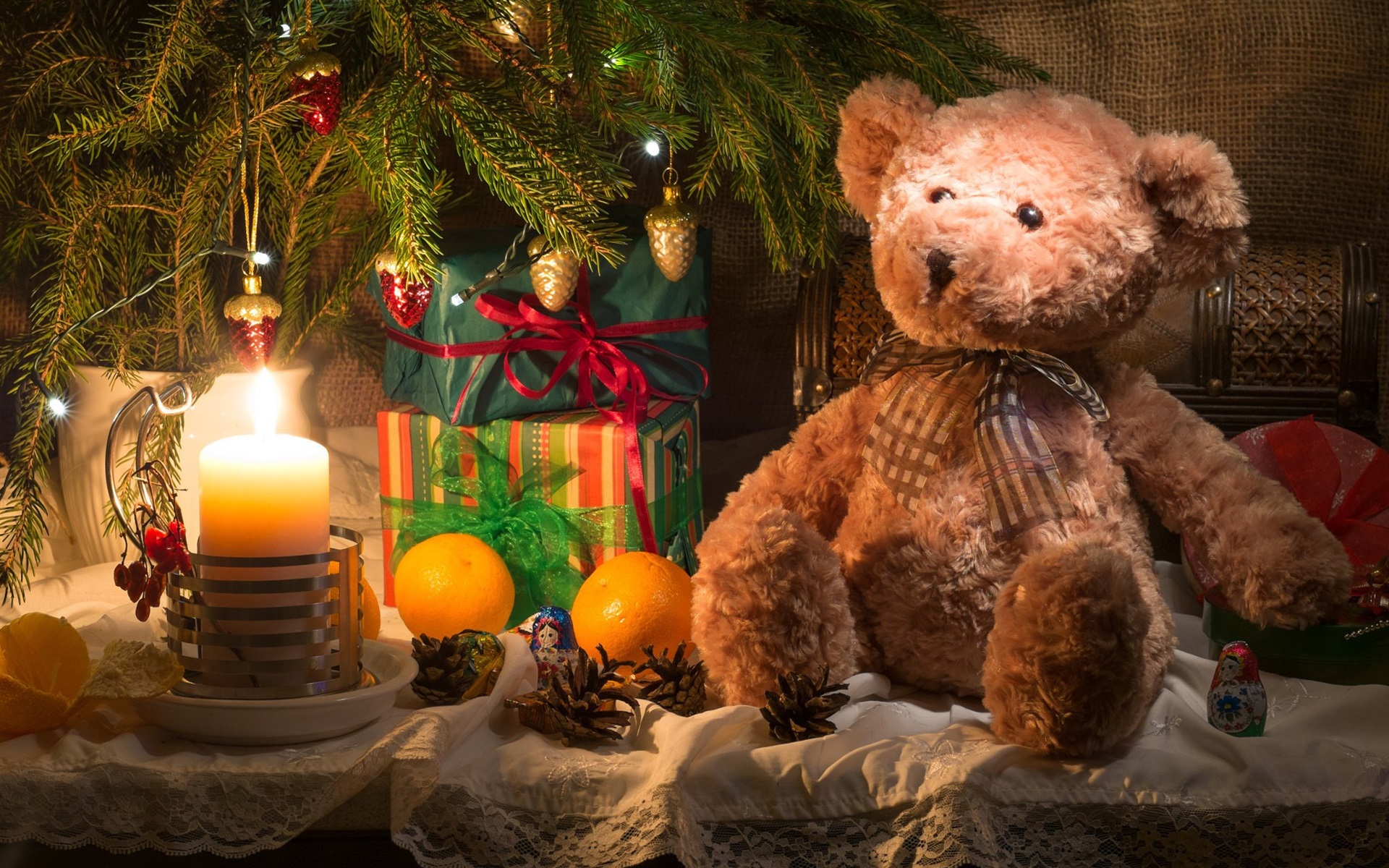 Christmas Gift Teddy Bear Wallpapers