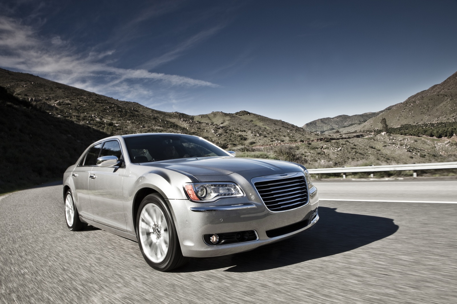 Chrysler 300 Glacier Wallpapers