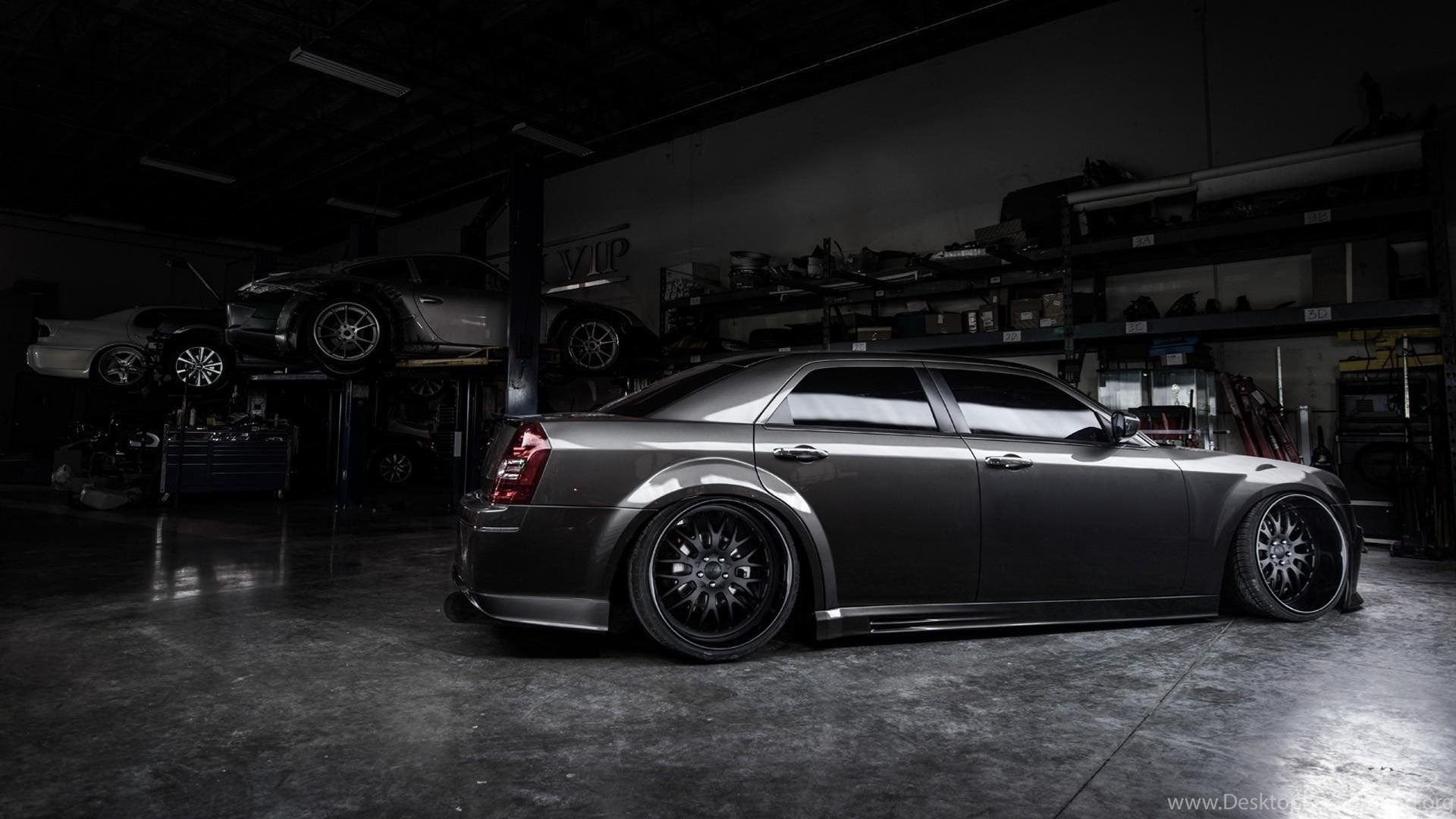 Chrysler 300 Srt8 Wallpapers