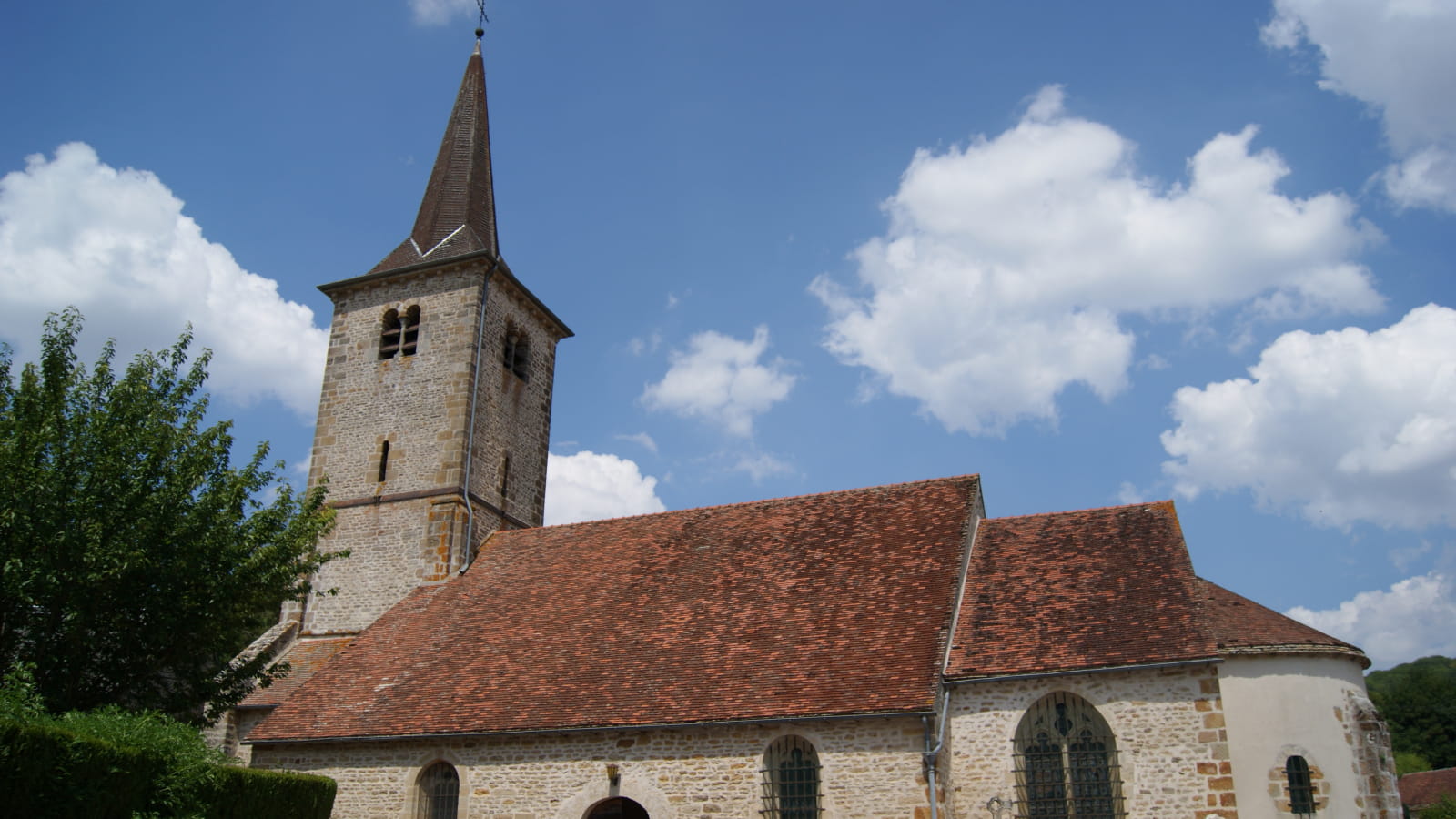 Church Of Saint-Pierre Wallpapers