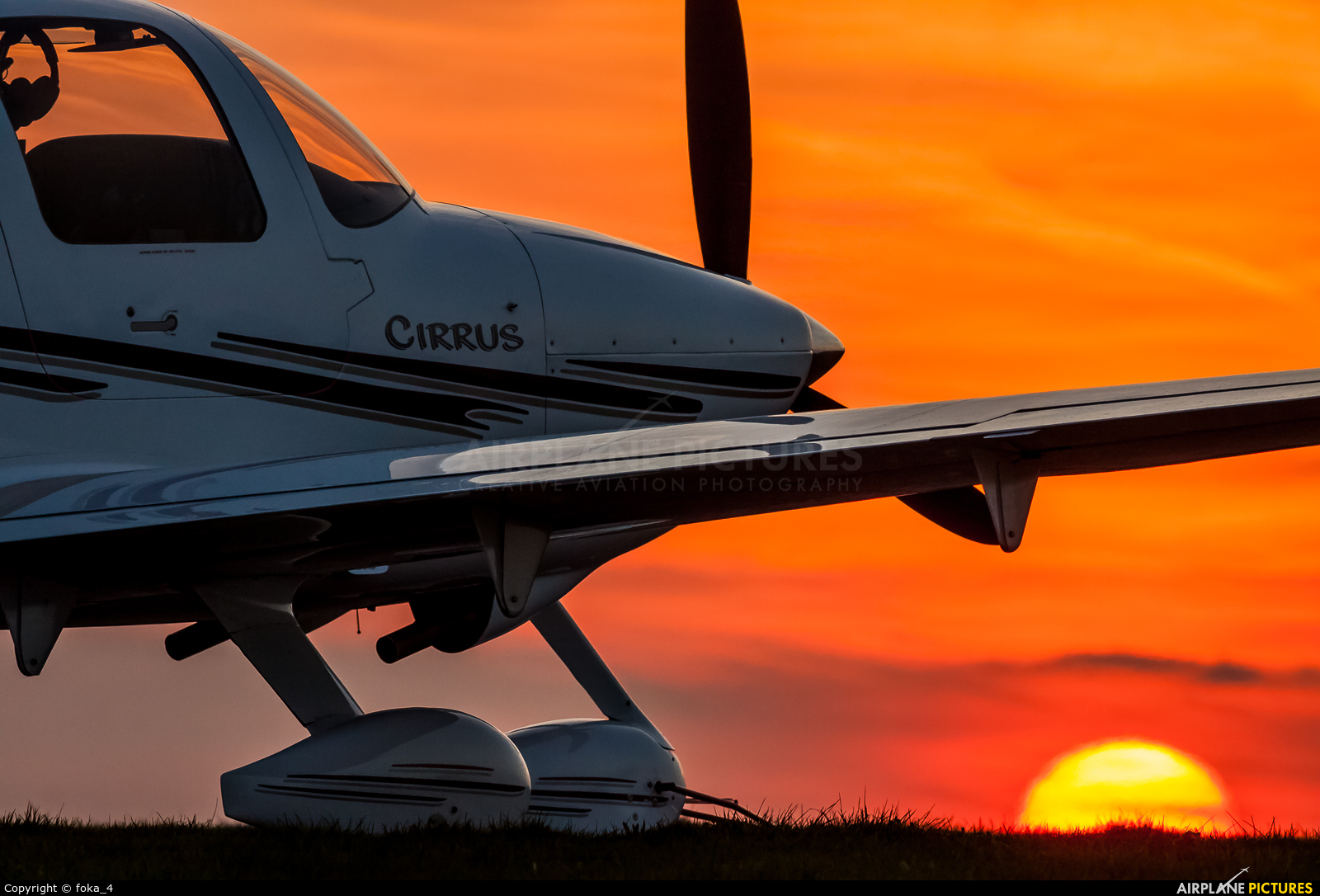 Cirrus Sr22 Wallpapers