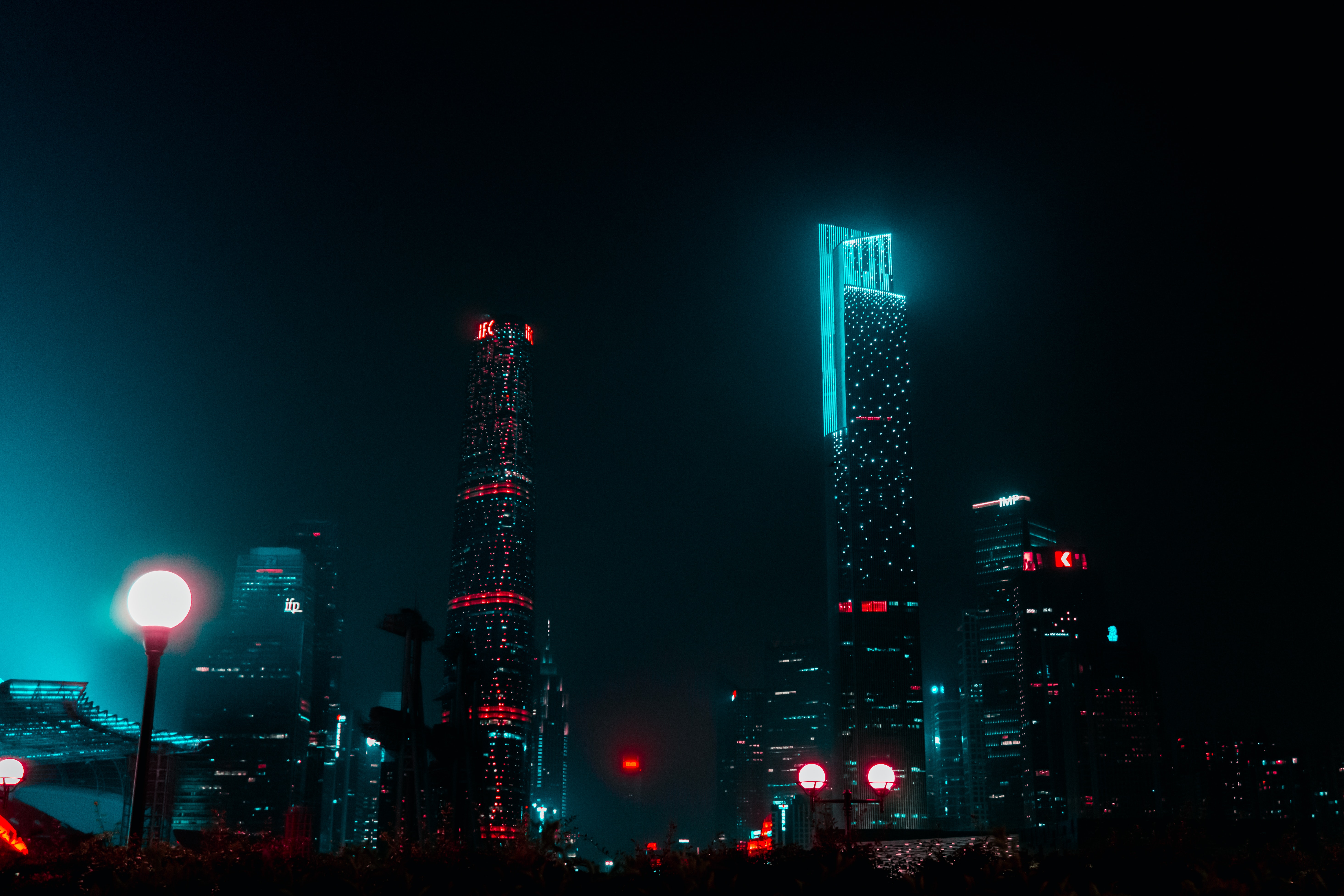 City At Night 4K Wallpapers