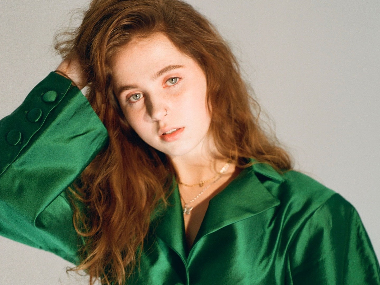 Clairo Singer Wallpapers