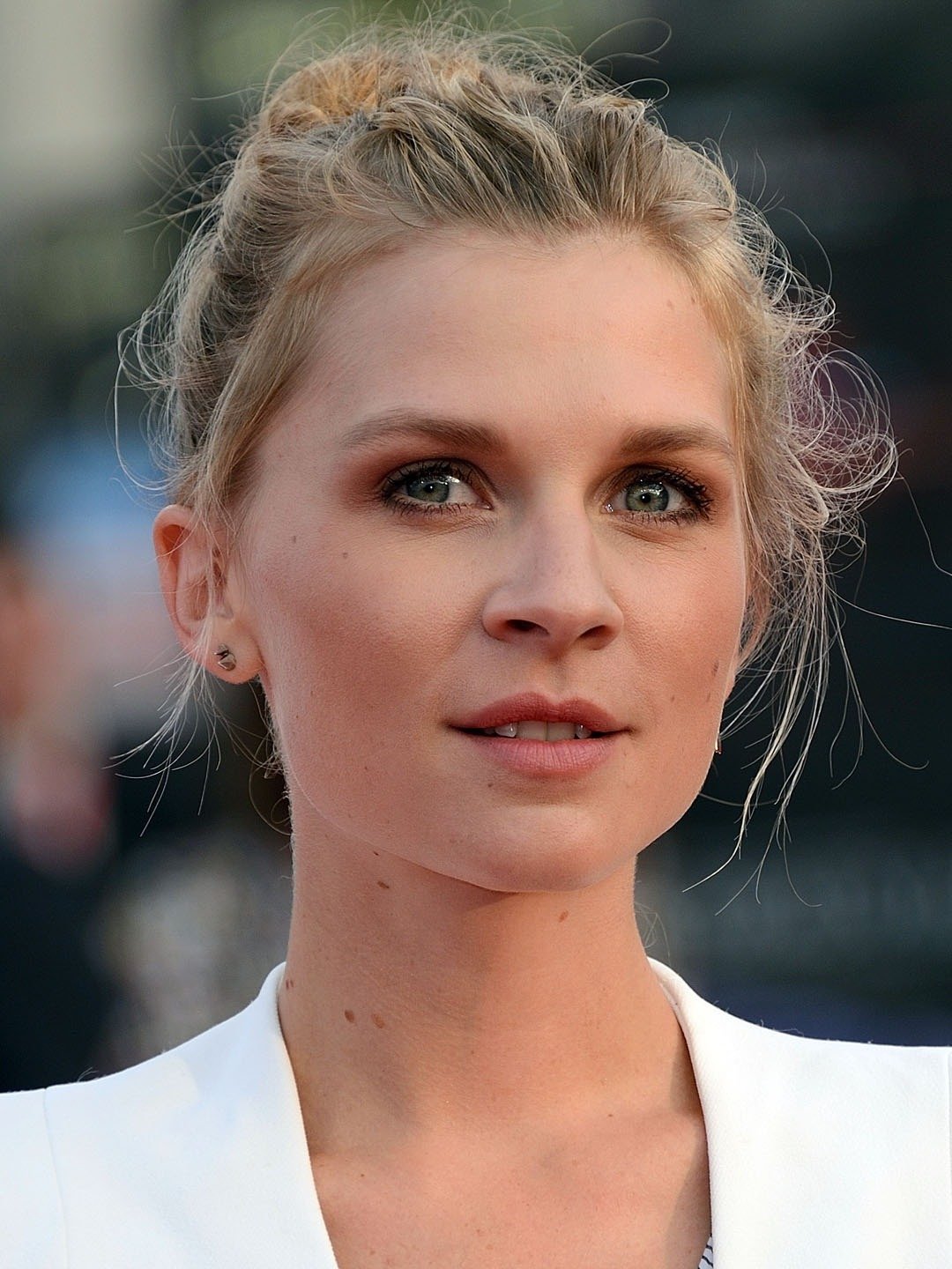 Clemence Poesy Tenet Wallpapers