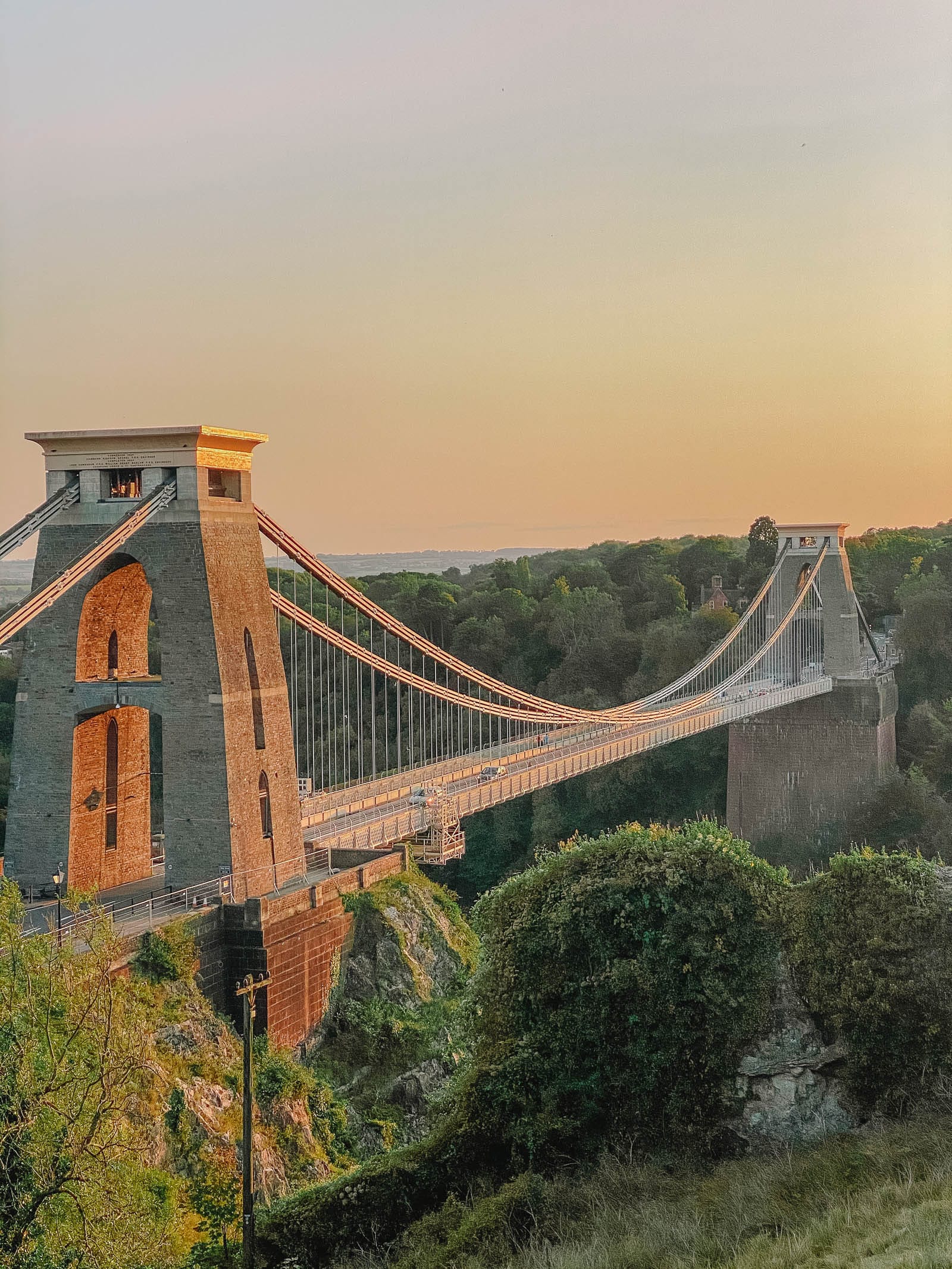 Clifton Suspension Bridge Houses Wallpapers