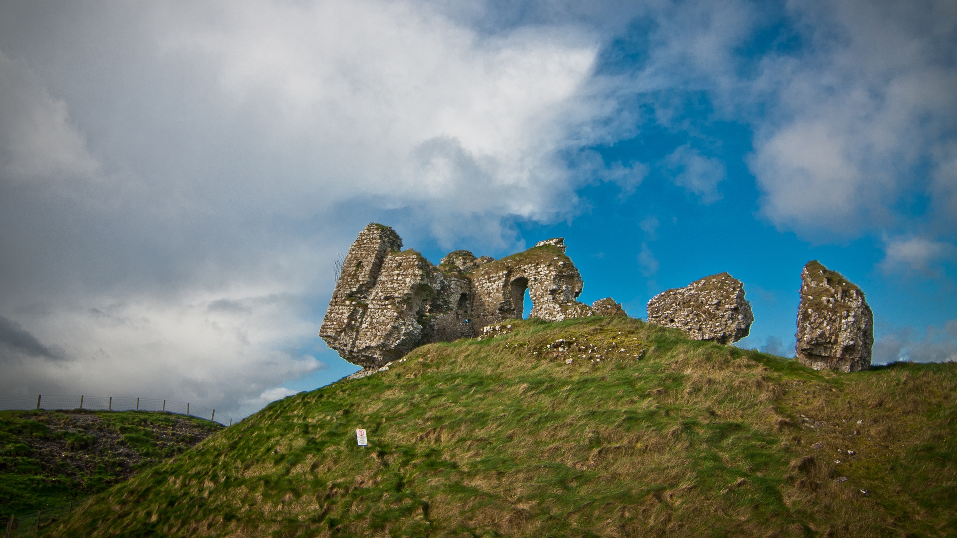 Clonmacnoise Monastery Wallpapers