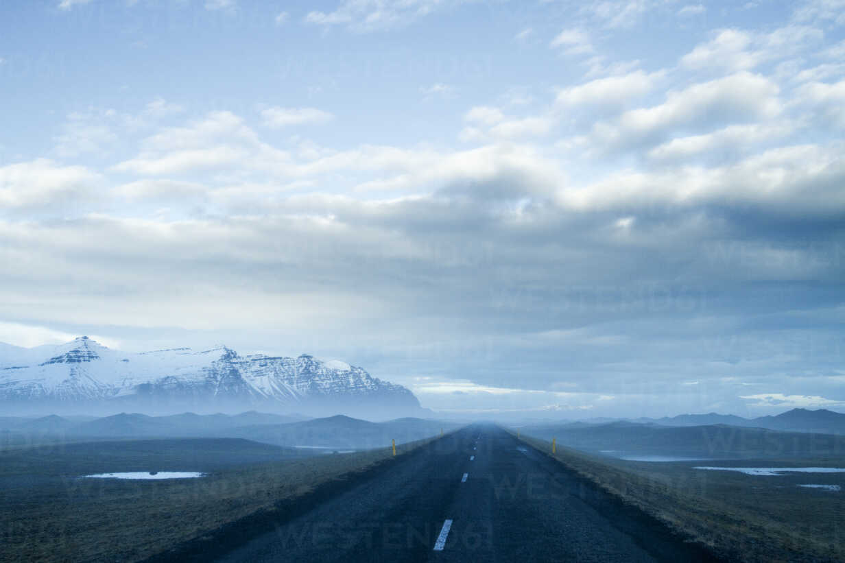 Cloudy Empty Road Wallpapers