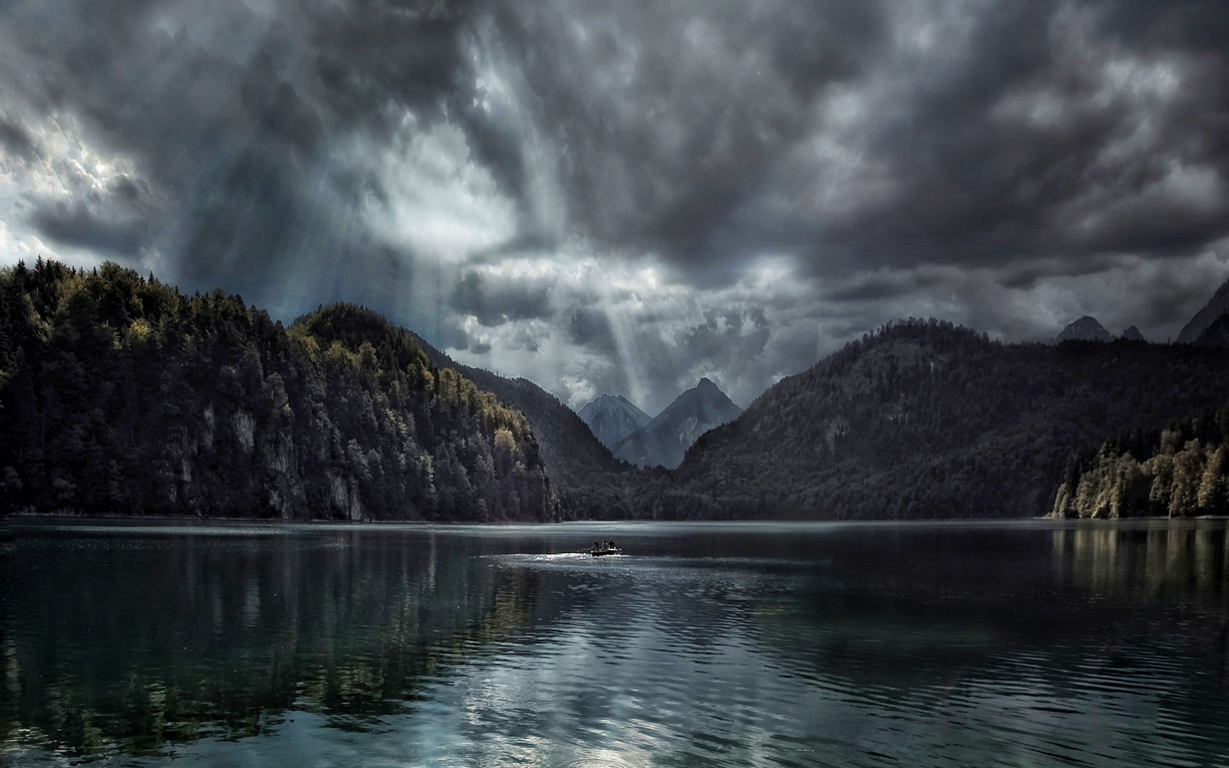 Cloudy Forest Mountains And Lake Wallpapers