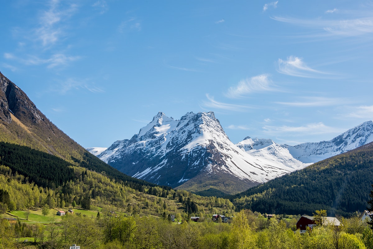 Cloudy Green Mountain Peak Wallpapers