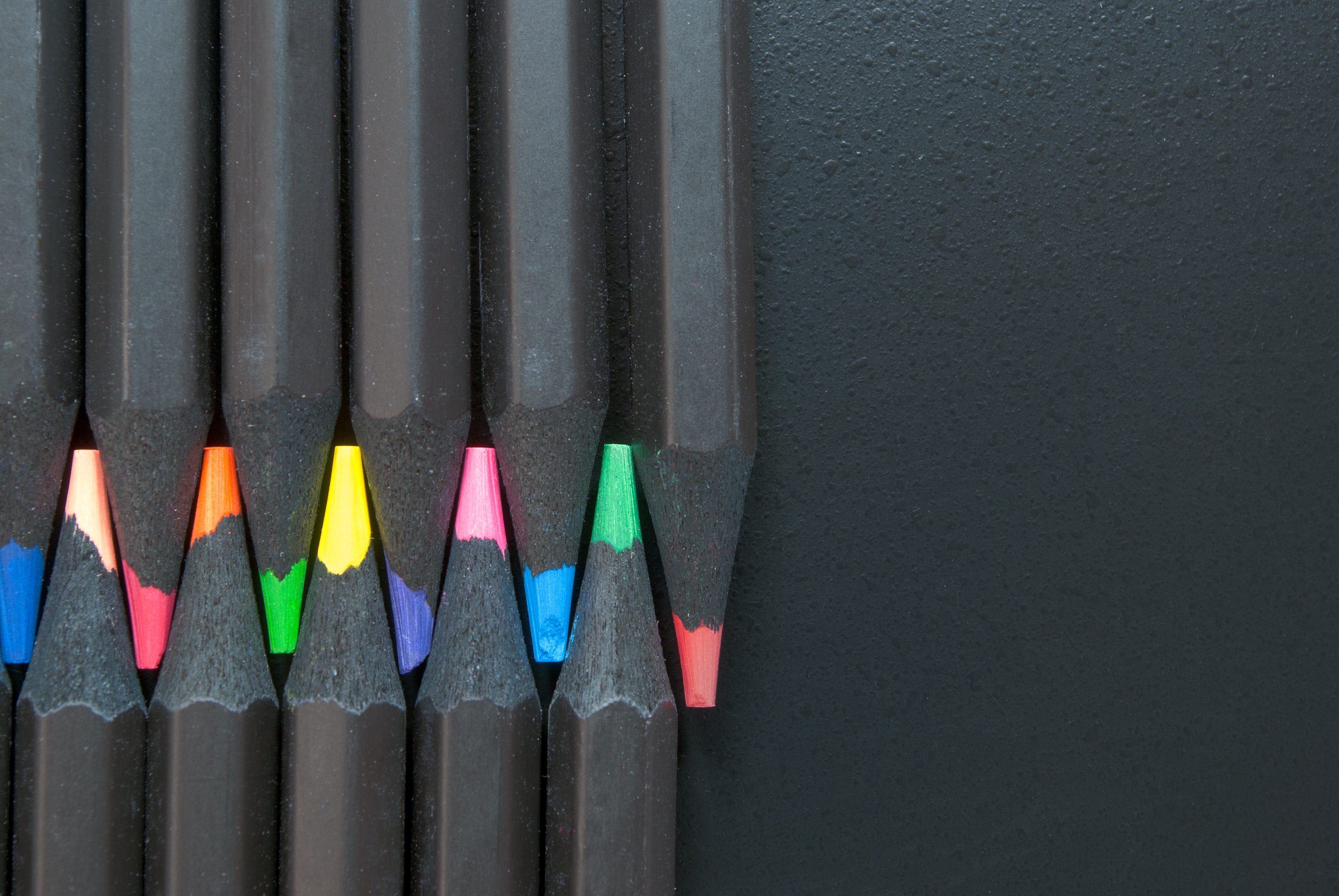 Color Pencils Wallpapers