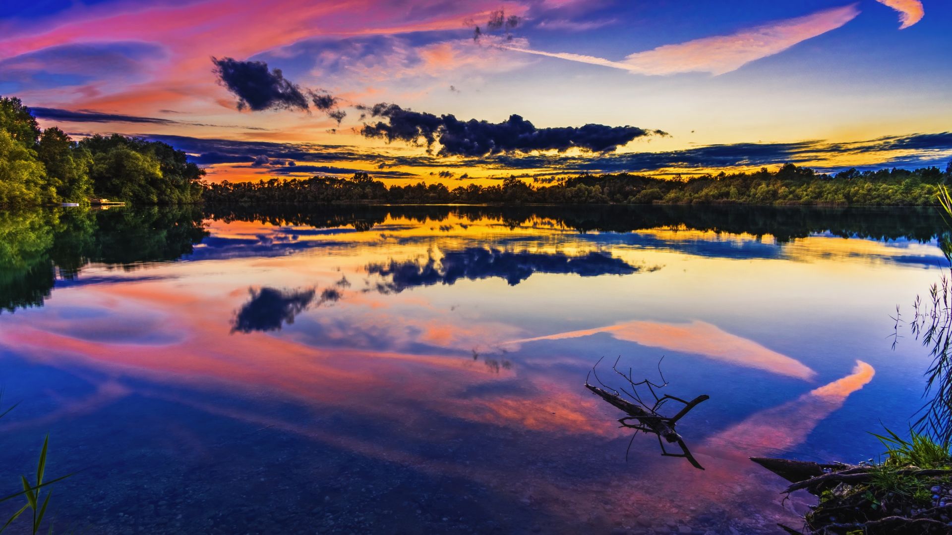 Colorful Lake And Sunset Wallpapers