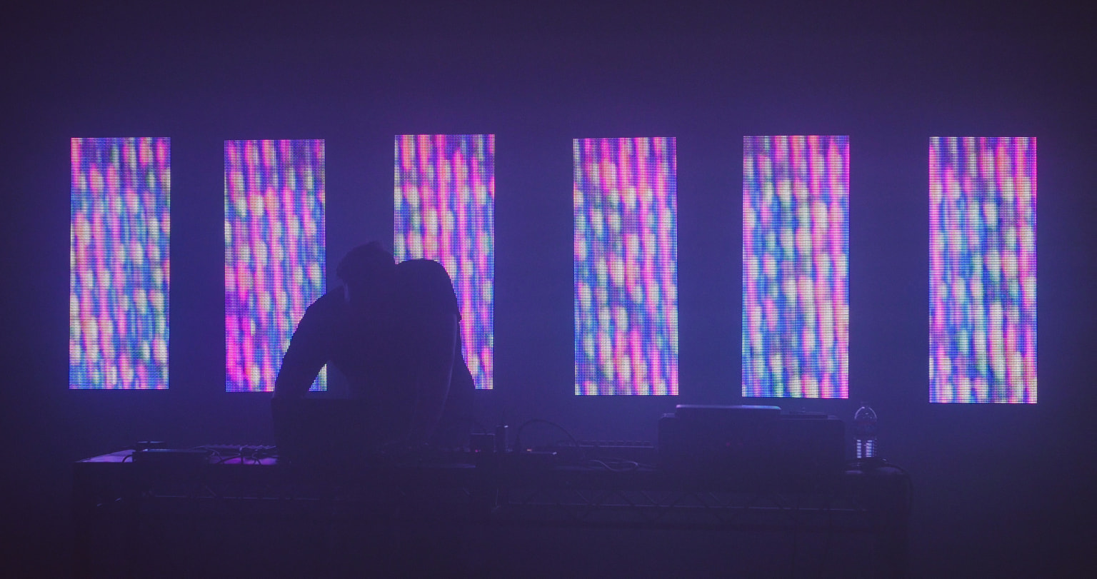 Com Truise Wallpapers