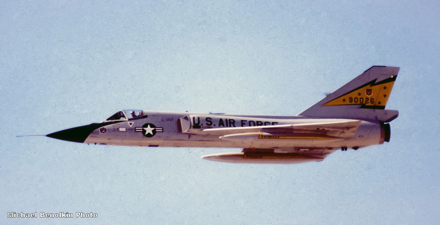 Convair F-106 Delta Dart Wallpapers