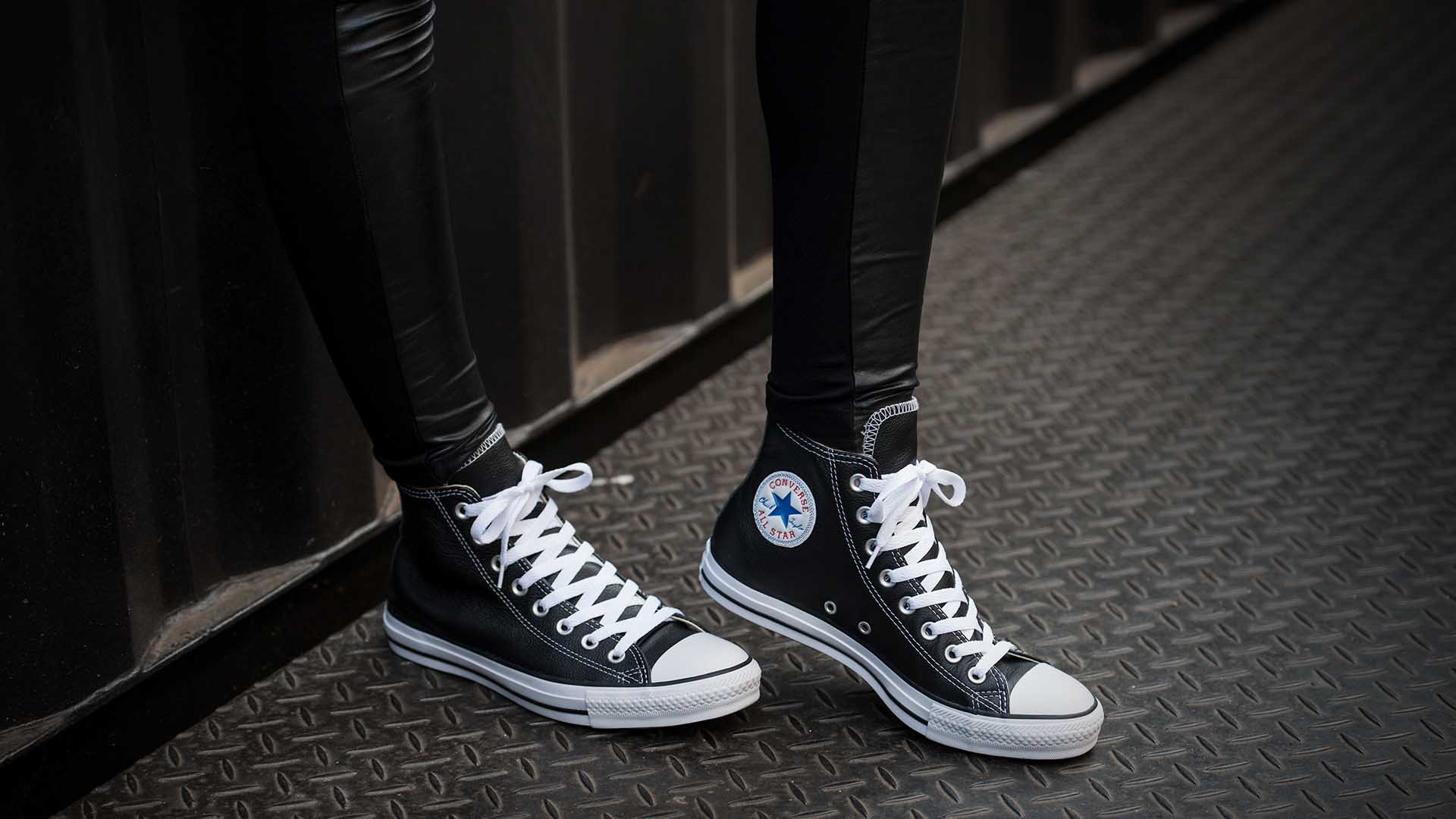 Converse Shoes Wallpapers