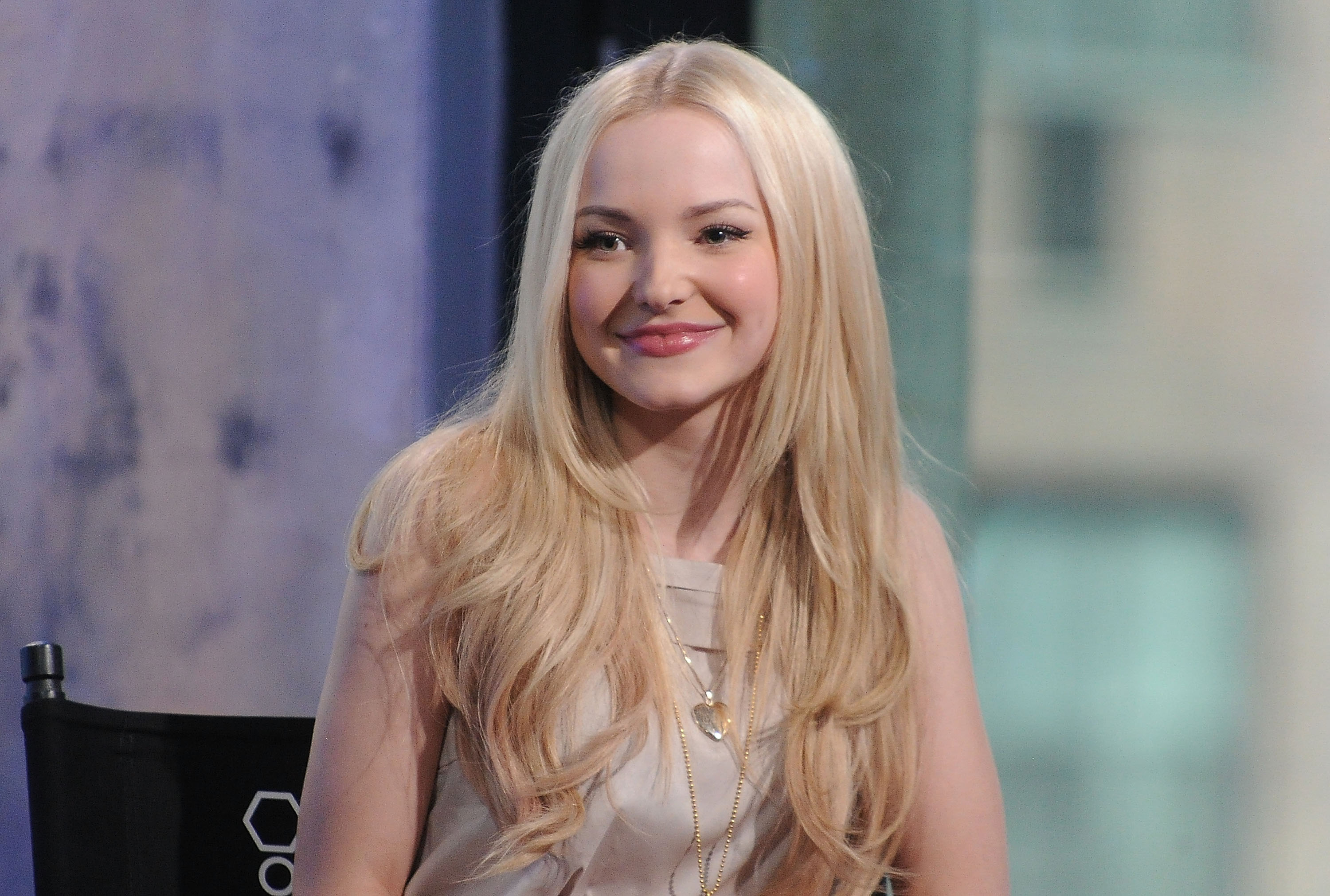 Cool Dove Cameron Wallpapers