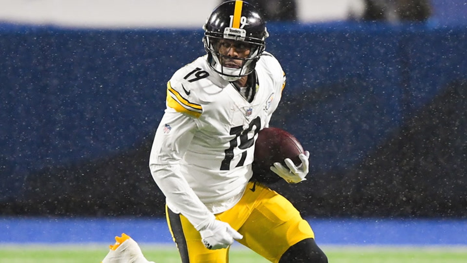 Cool Juju Smith Schuster Wallpapers