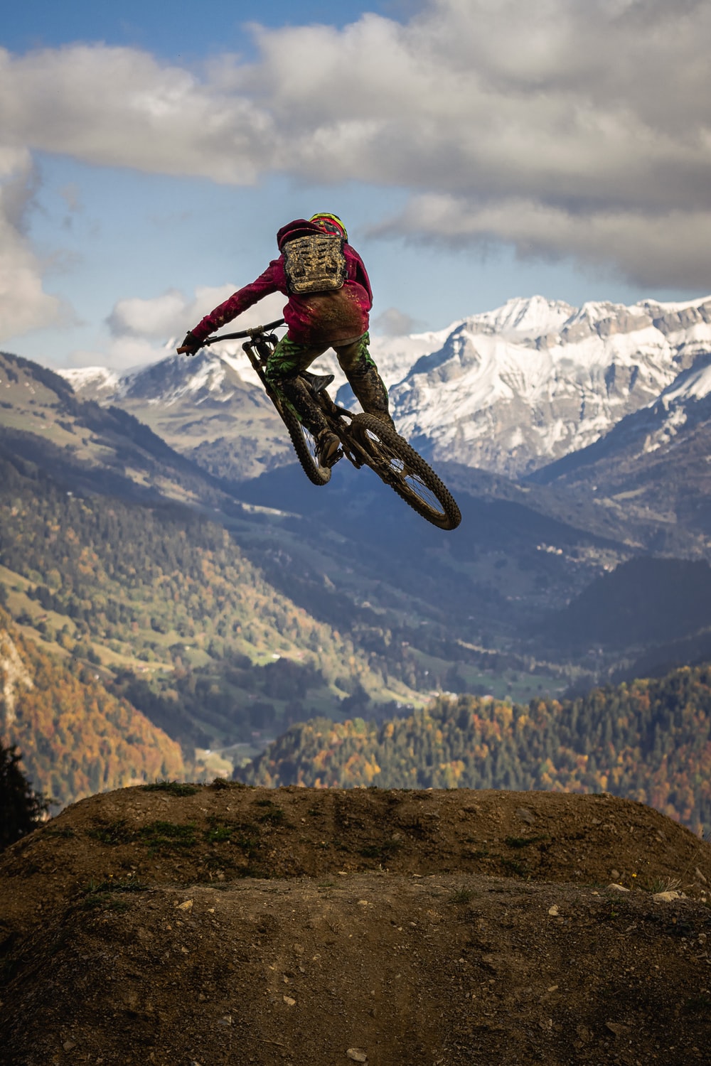 Cool Mountain Biking Wallpapers