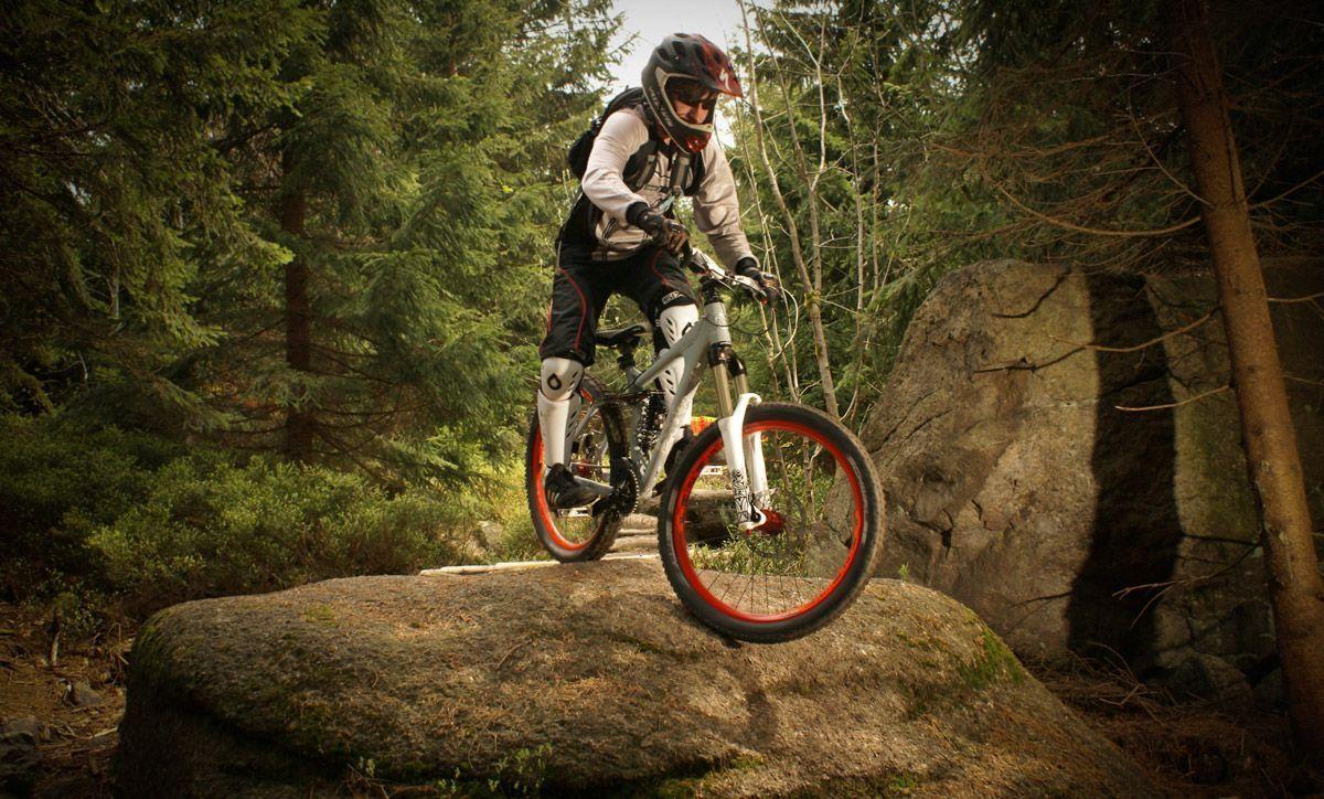 Cool Mountain Biking Wallpapers