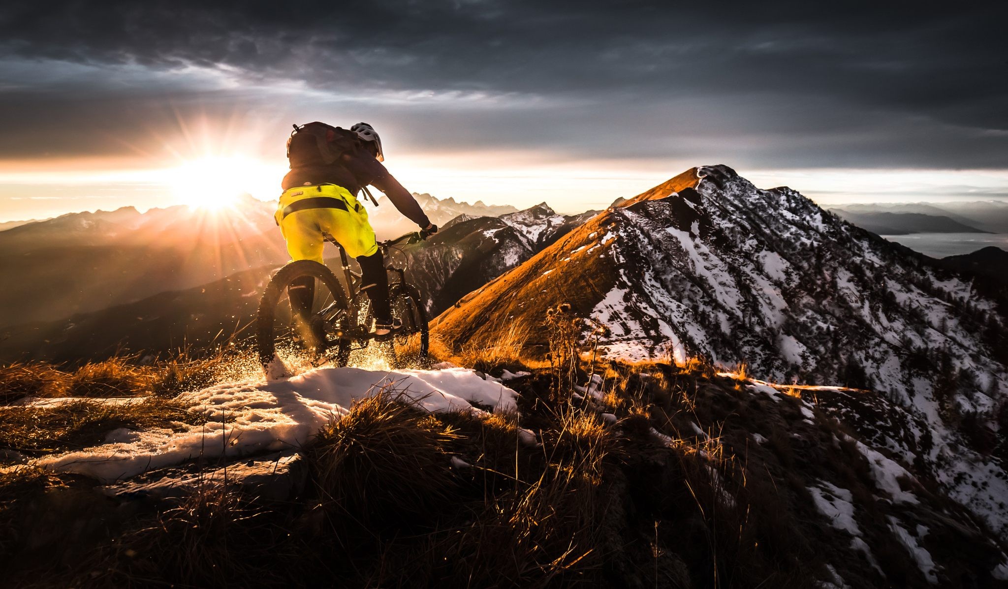 Cool Mountain Biking Wallpapers