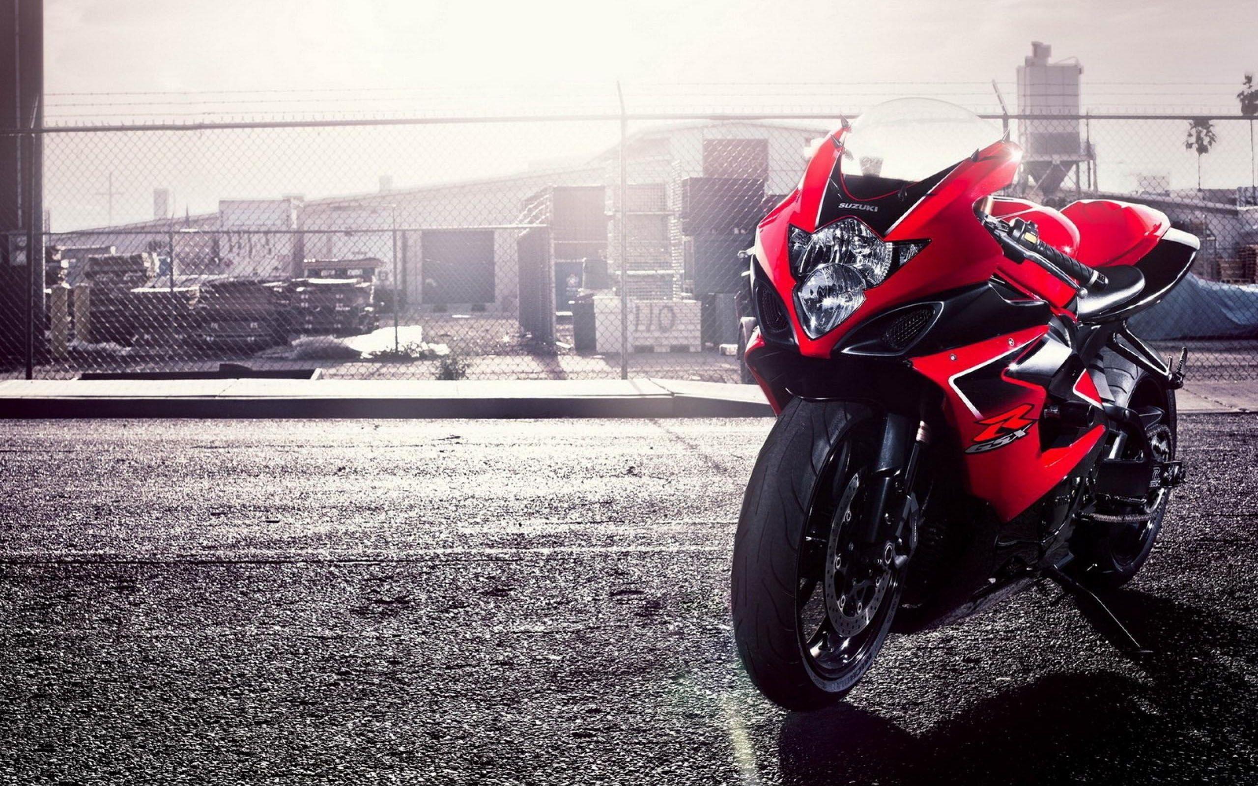 Cool Sports Bikes Wallpapers