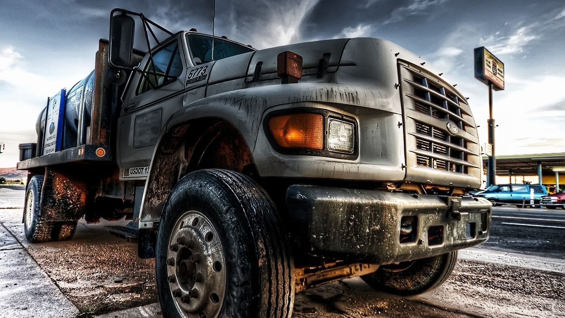 Cool Truck Desktop Wallpapers