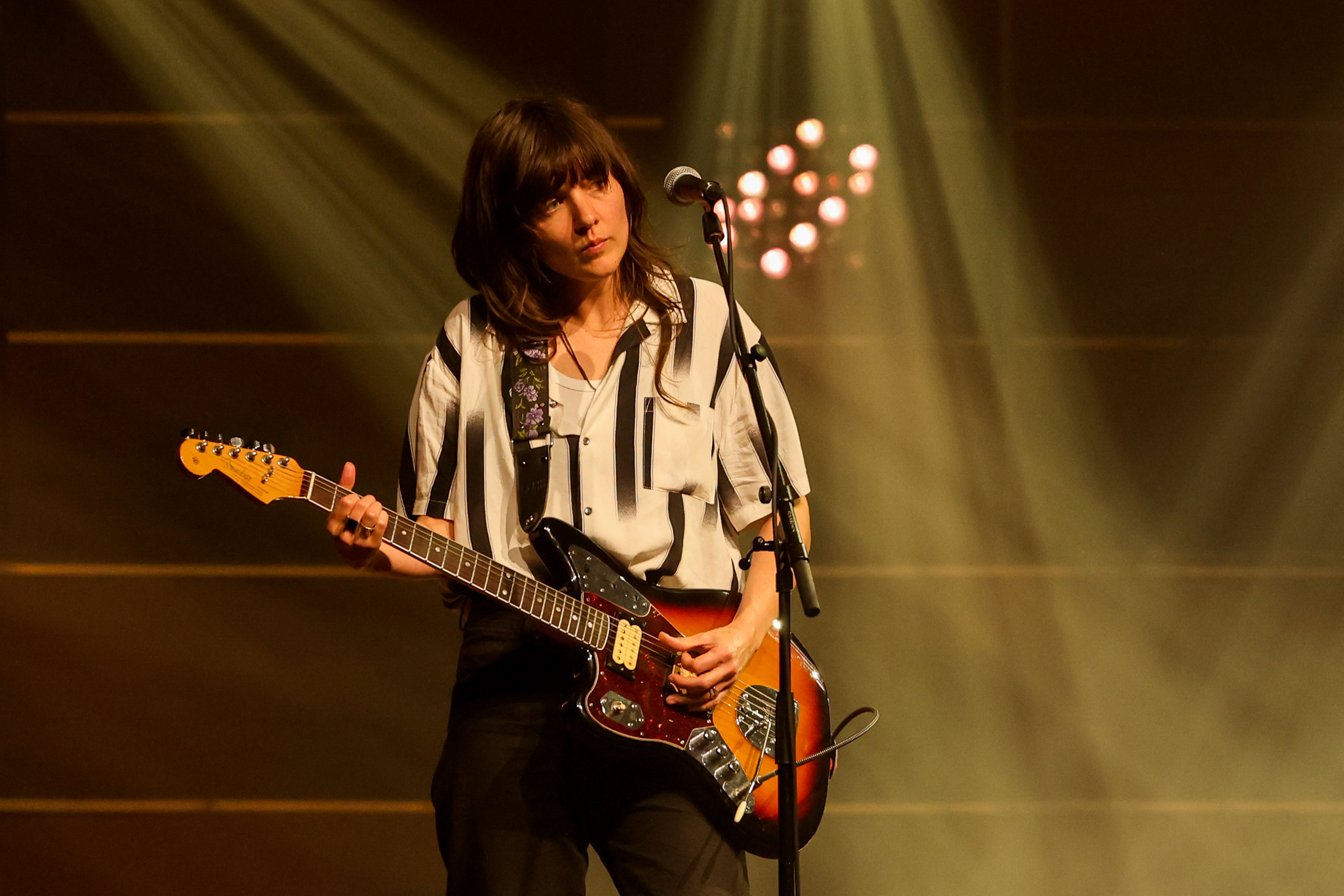 Courtney Barnett Wallpapers