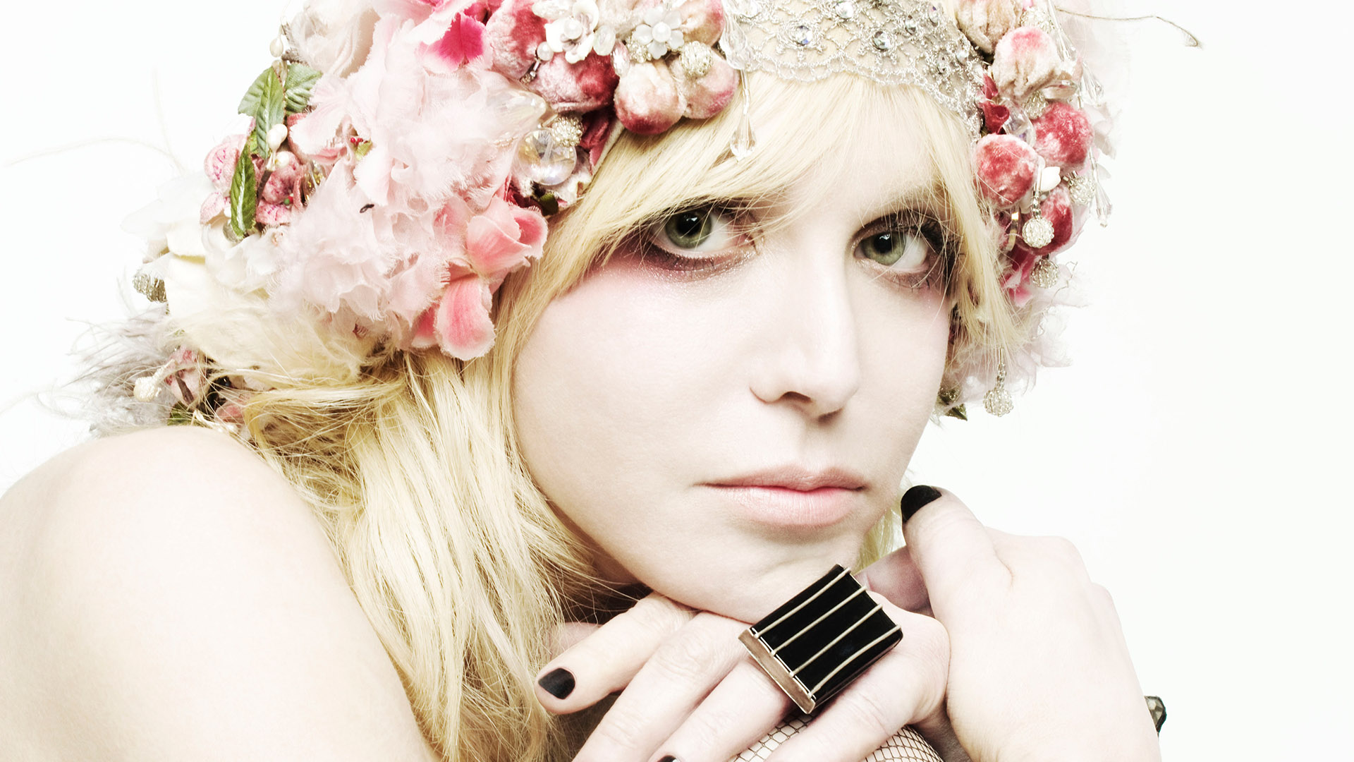 Courtney Love Wallpapers