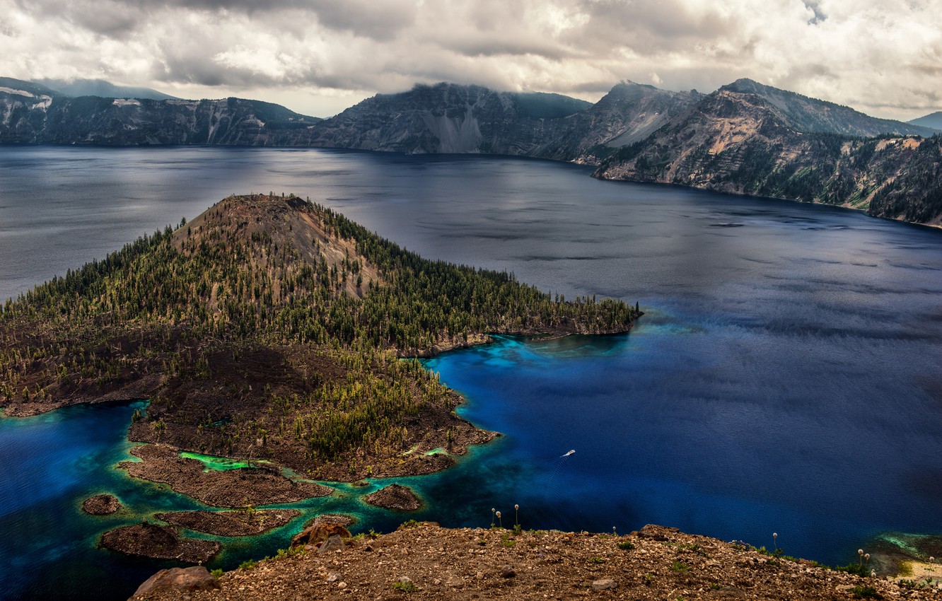 Crater Lake National Park Wallpapers