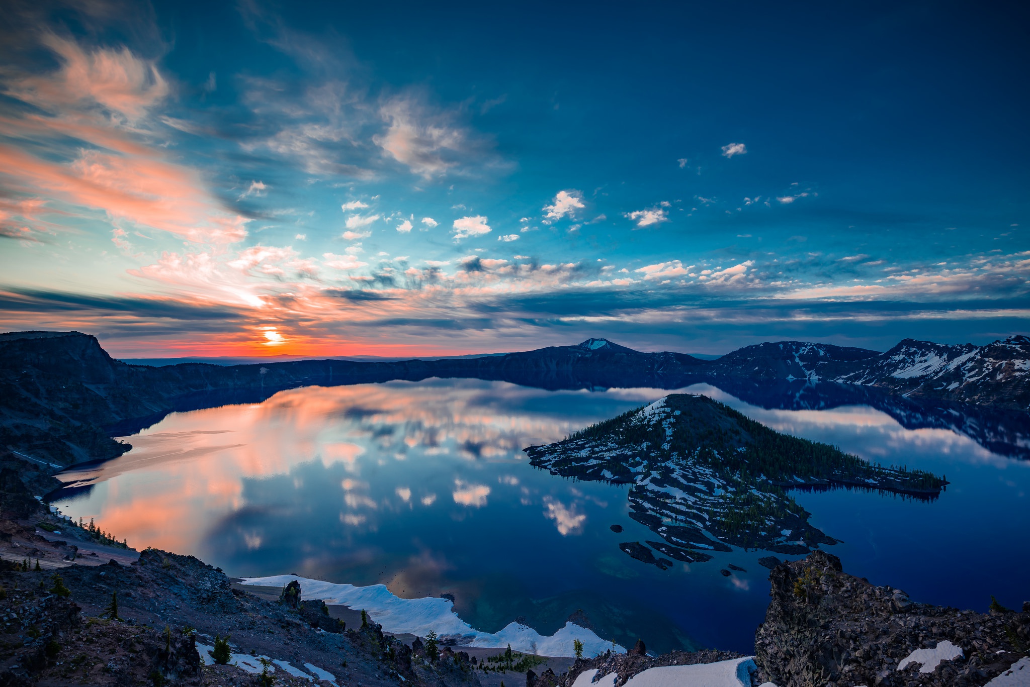 Crater Lake National Park Wallpapers