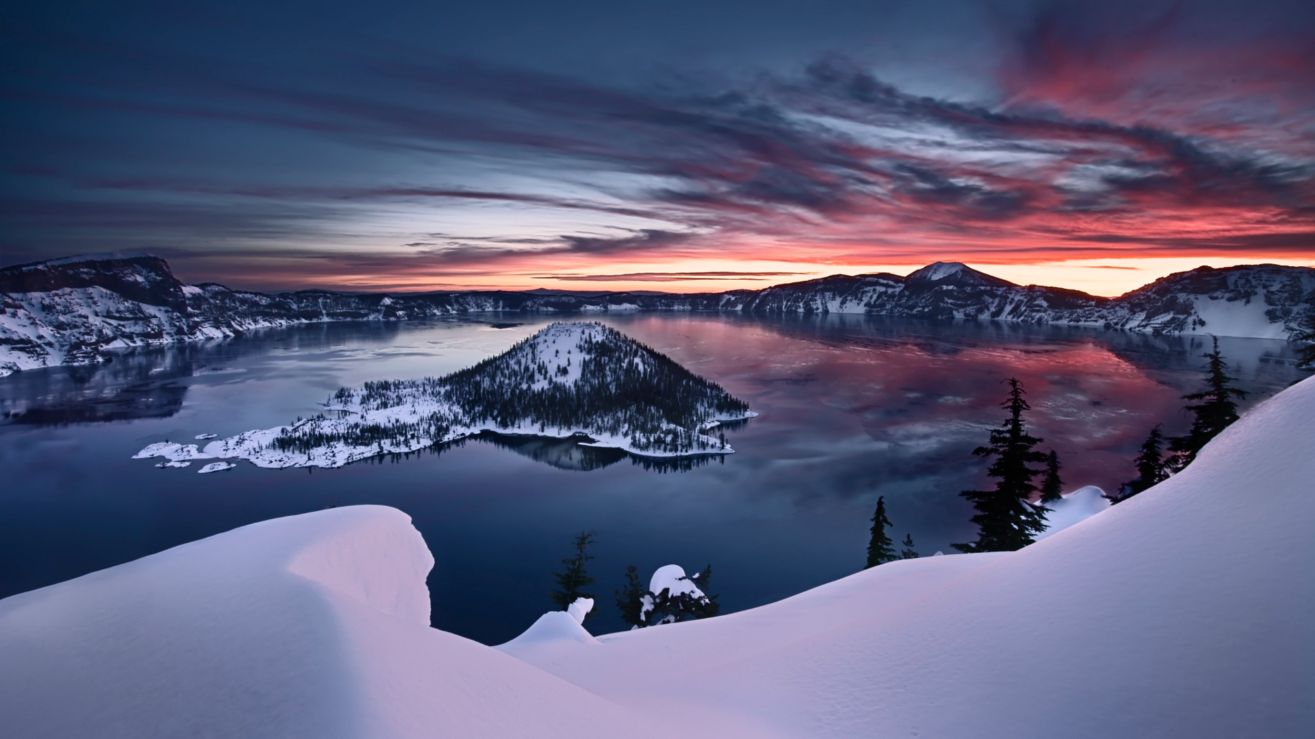 Crater Lake National Park Wallpapers