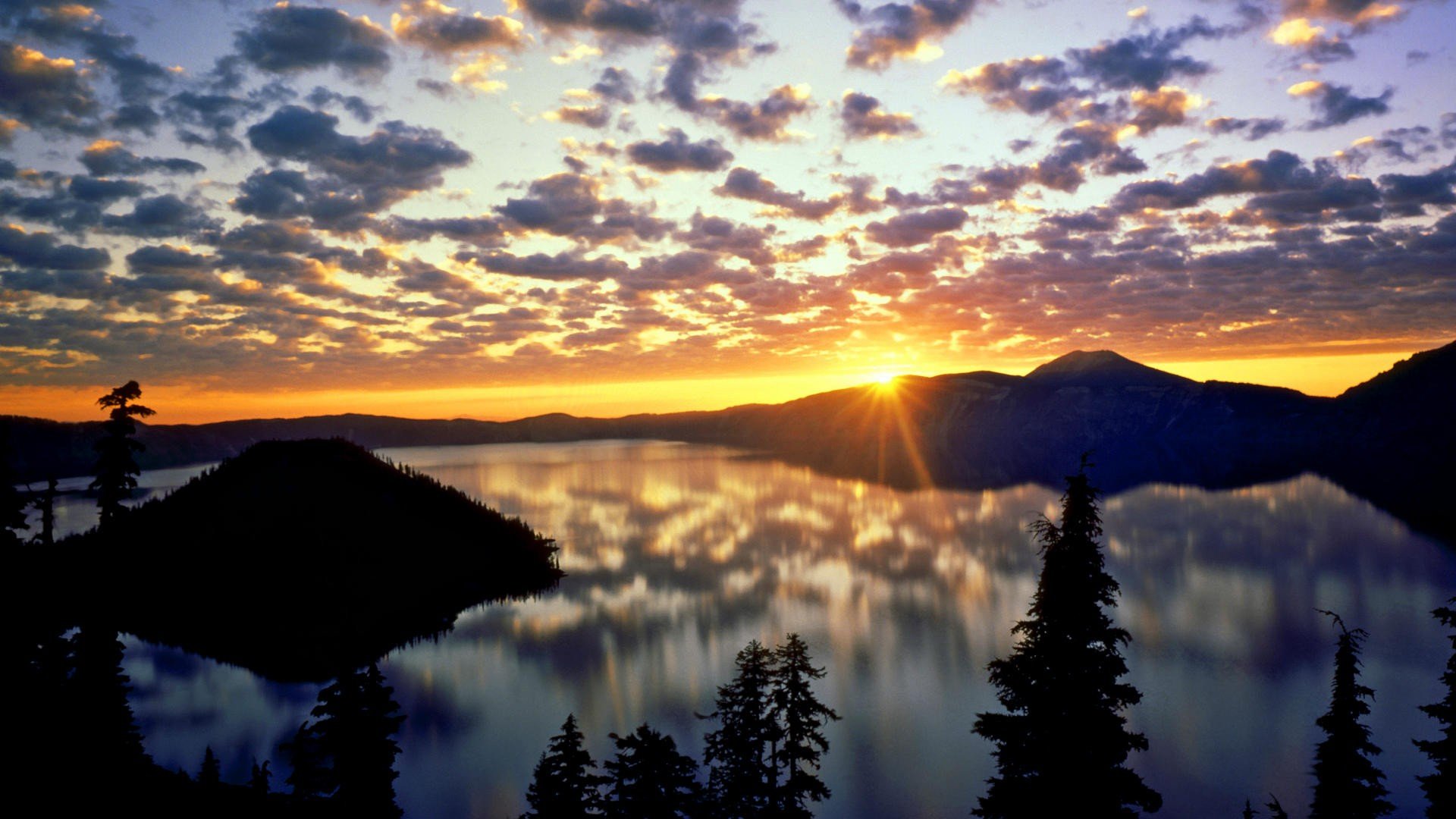 Crater Lake Wallpapers