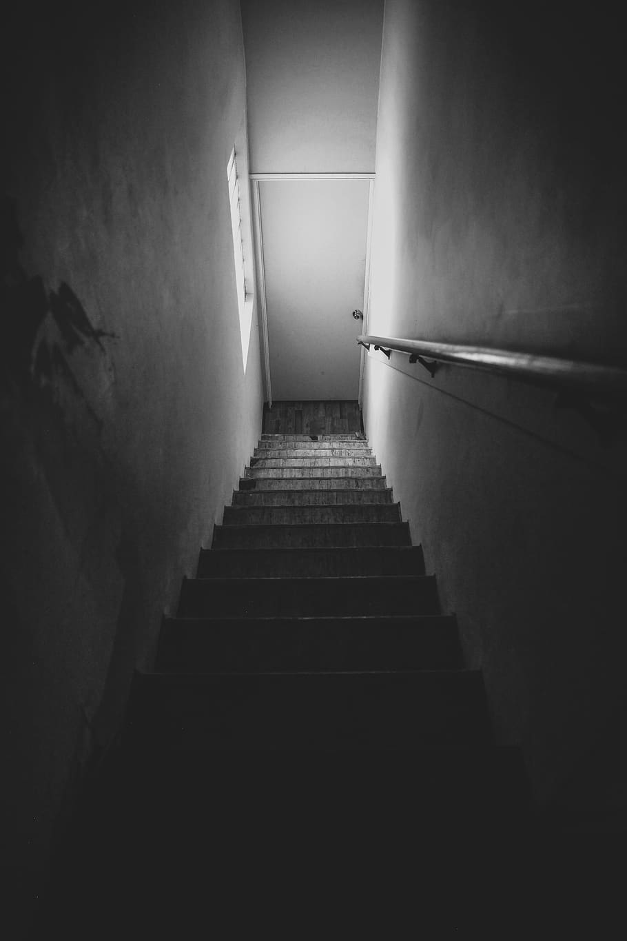 Creepy Black And White Wallpapers