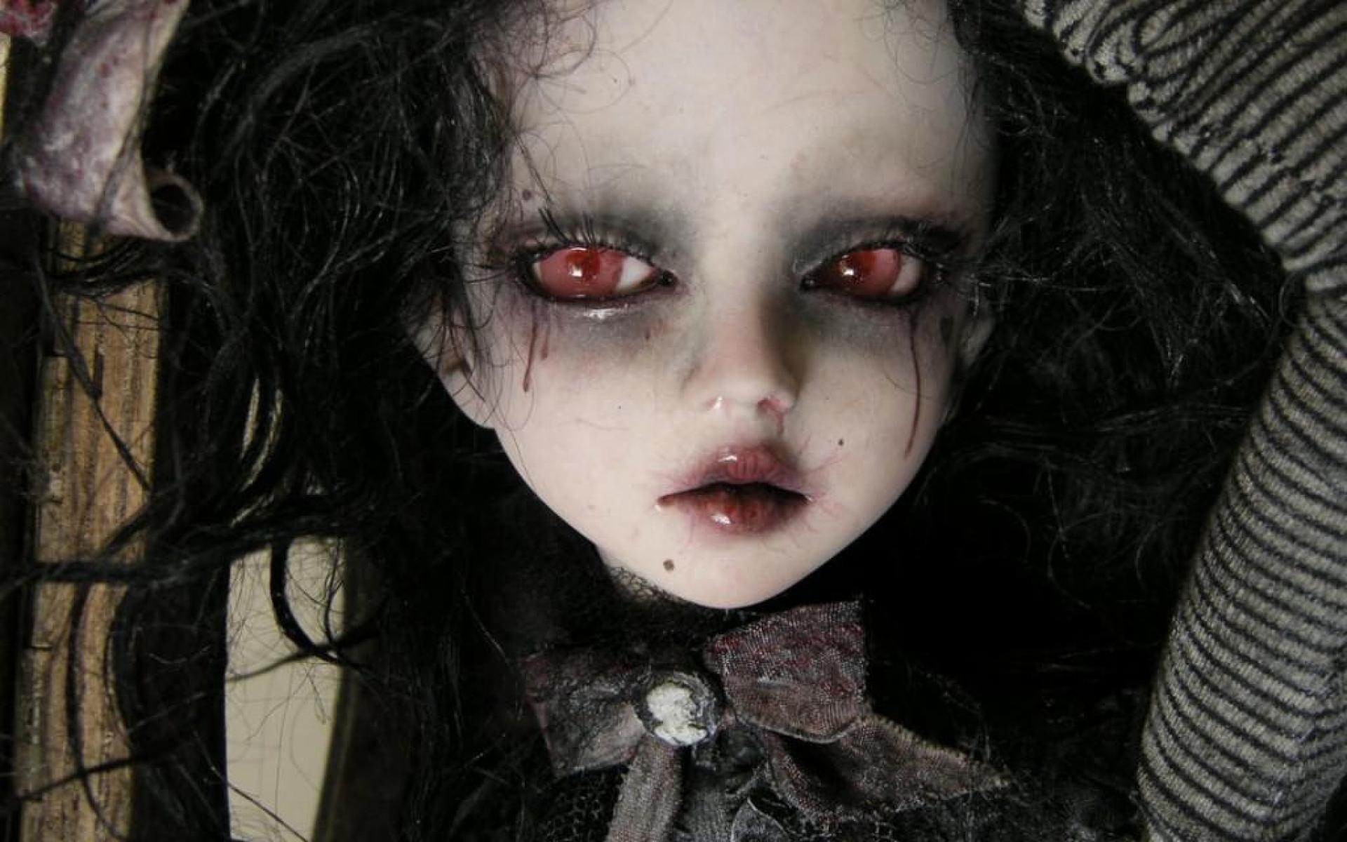 Creepy Doll Wallpapers