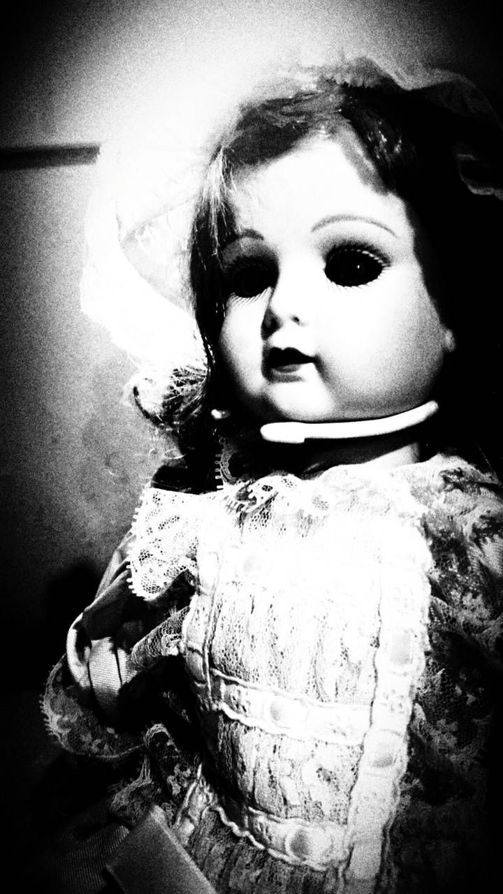 Creepy Doll Wallpapers