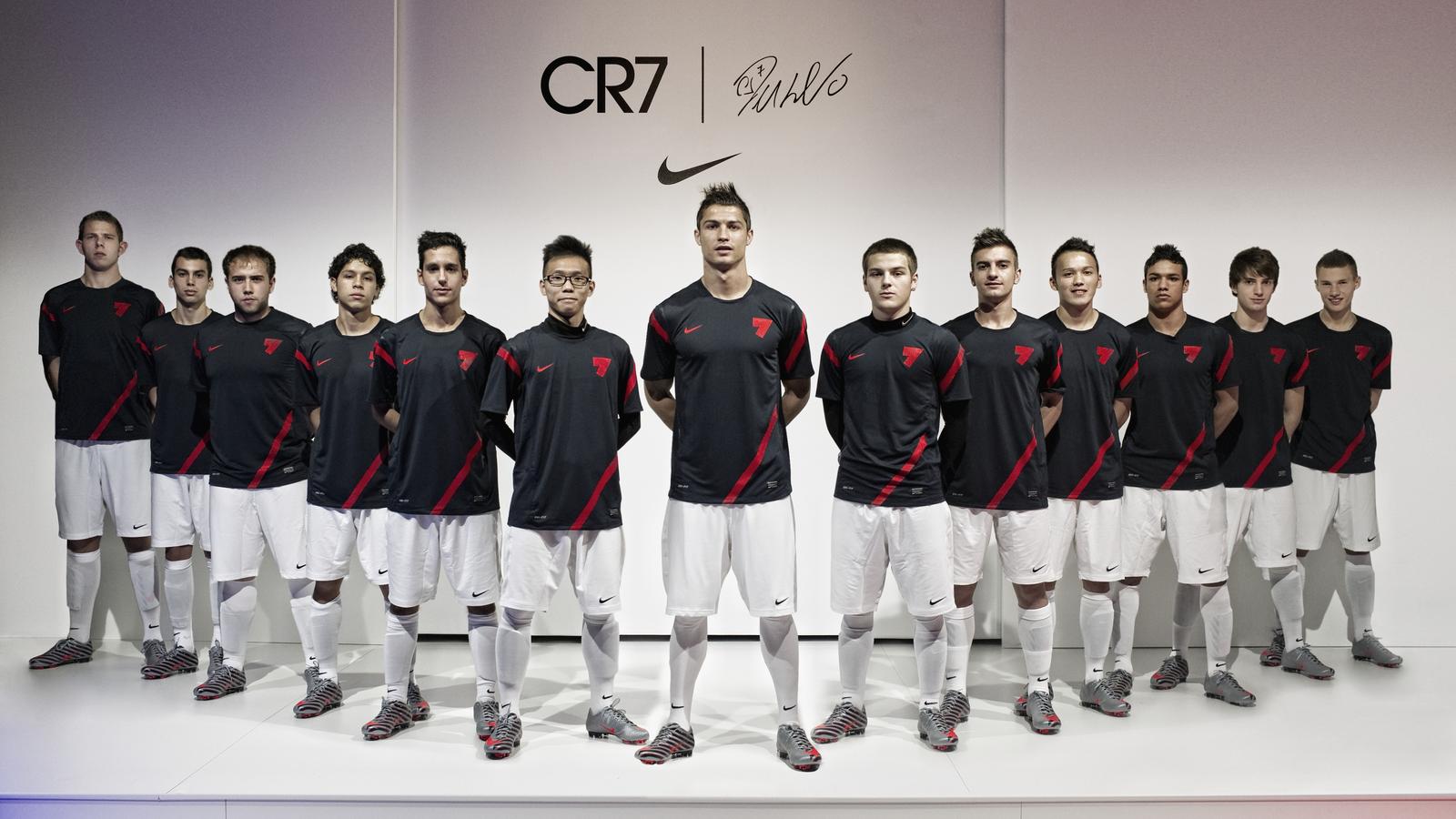 Cristiano Ronaldo Nike Wallpapers