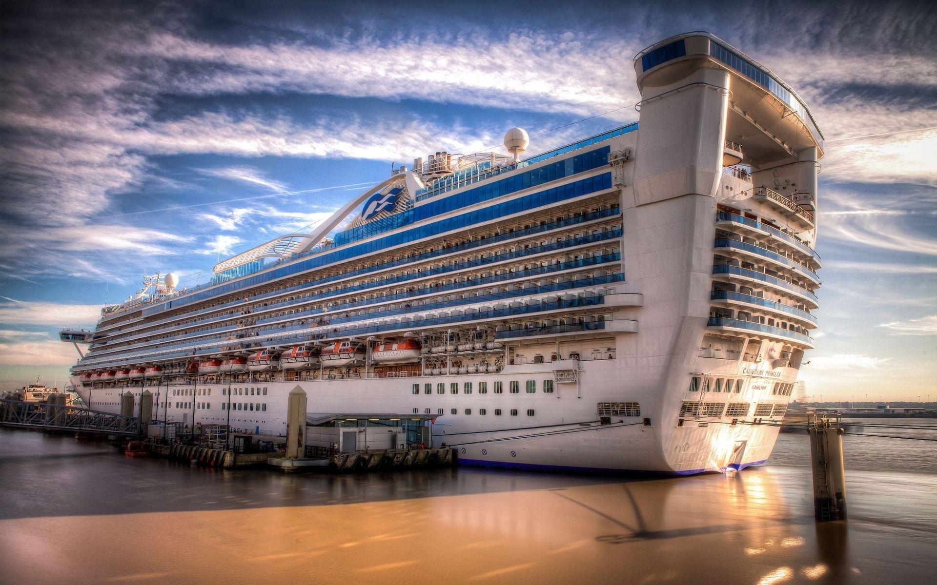 Cruise Ship Wallpapers