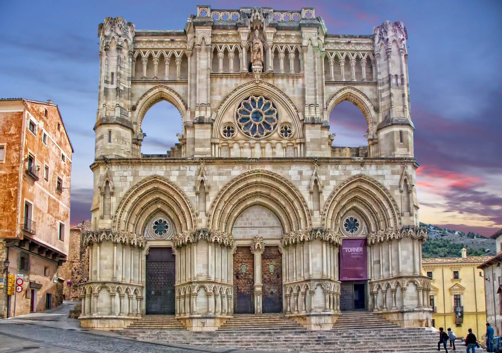 Cuenca Cathedral Wallpapers