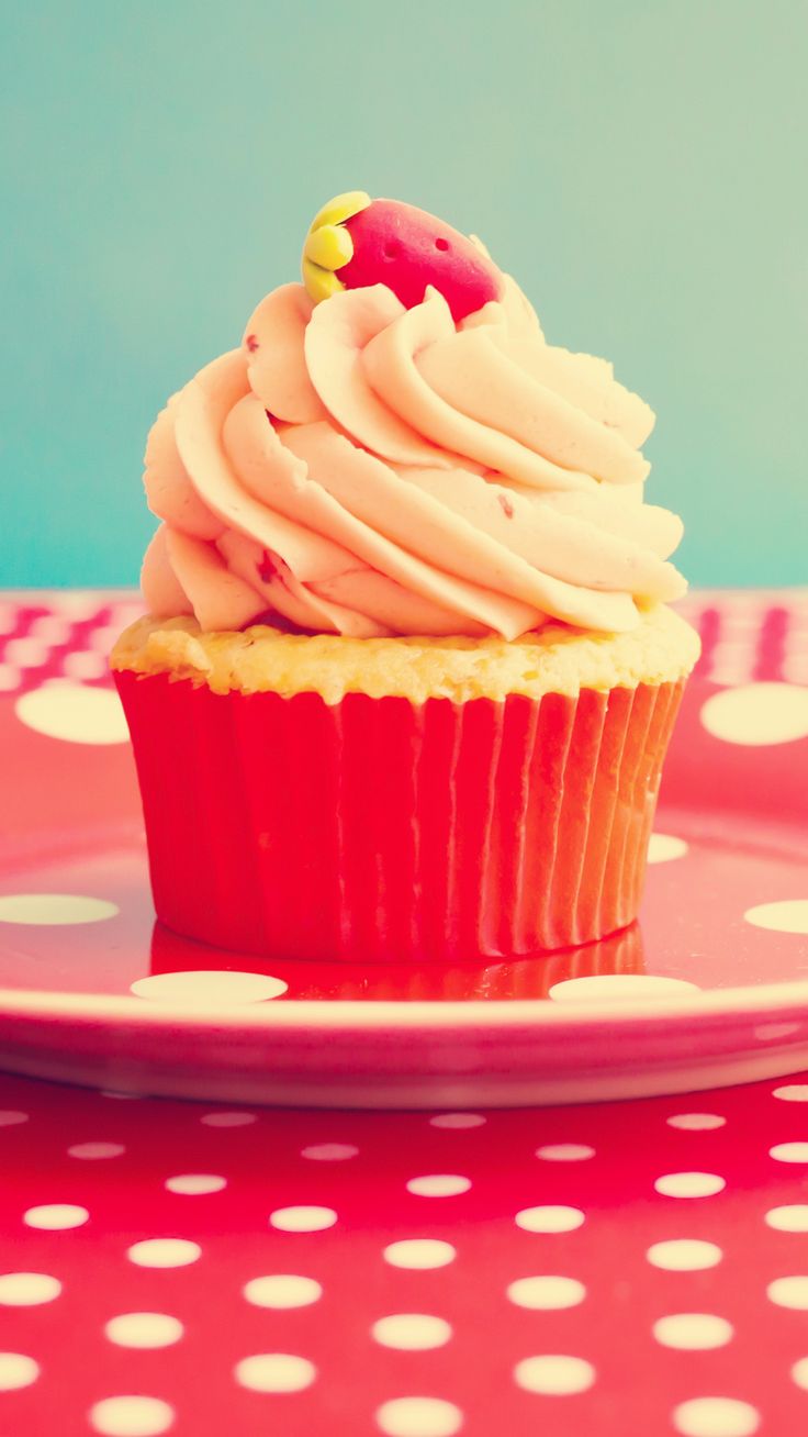 Cupcake For Iphone Wallpapers